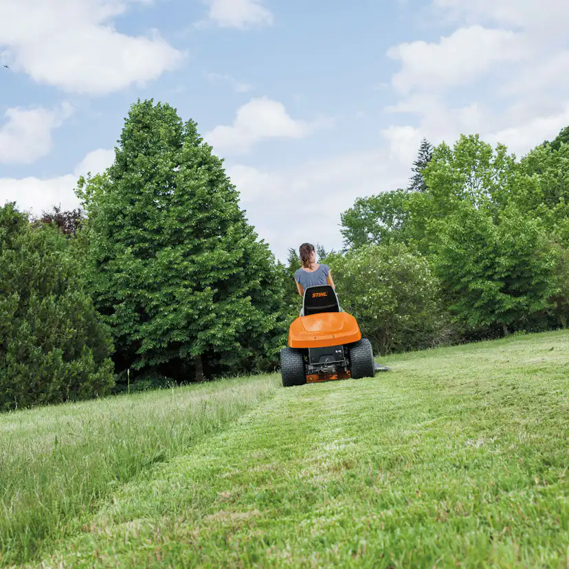 Trädgårdstraktor STIHL RT 4112.1 SZ