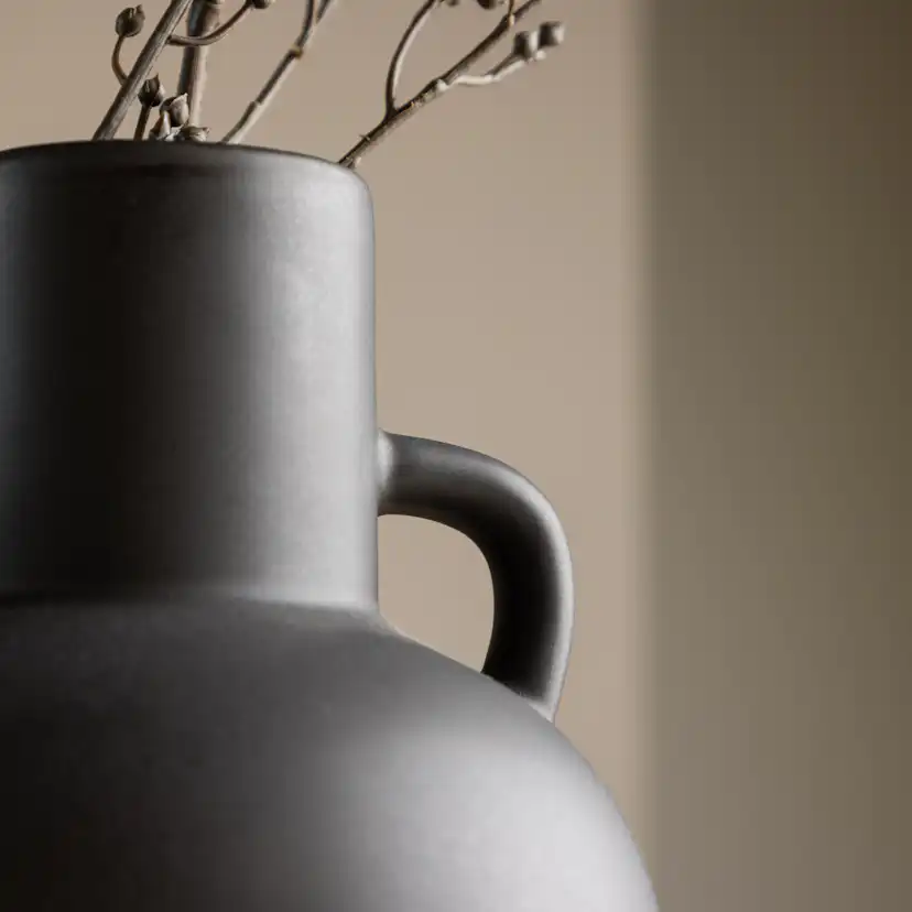 Cent Vase - Matte Black - 16*16*24cm Svart