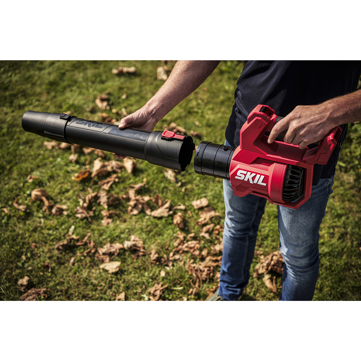 Lövblås SKIL 0331 CA Kolborstfri Batteridriven