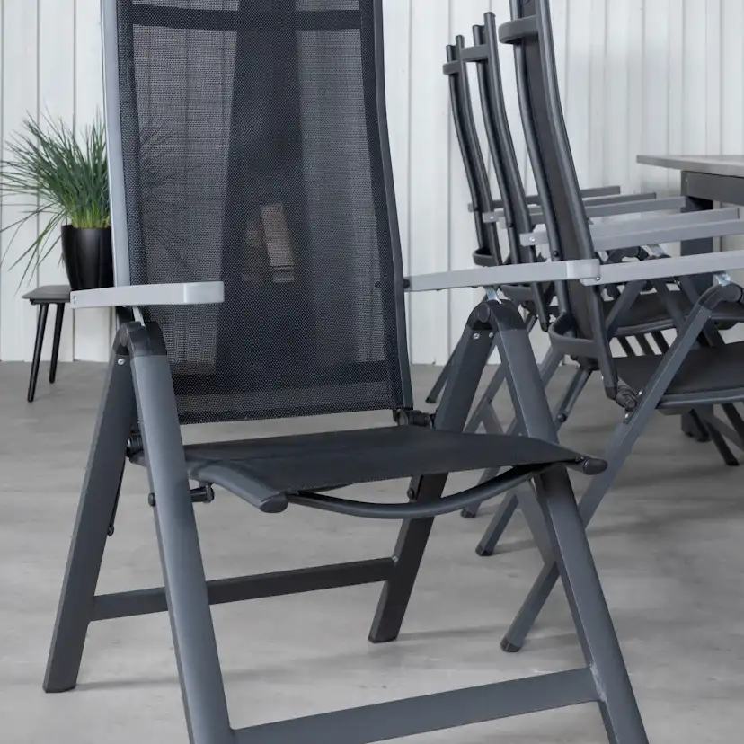 Matgrupp Venture Home Aleyna 224 Svart med 8 Aleyna Positionsstolar