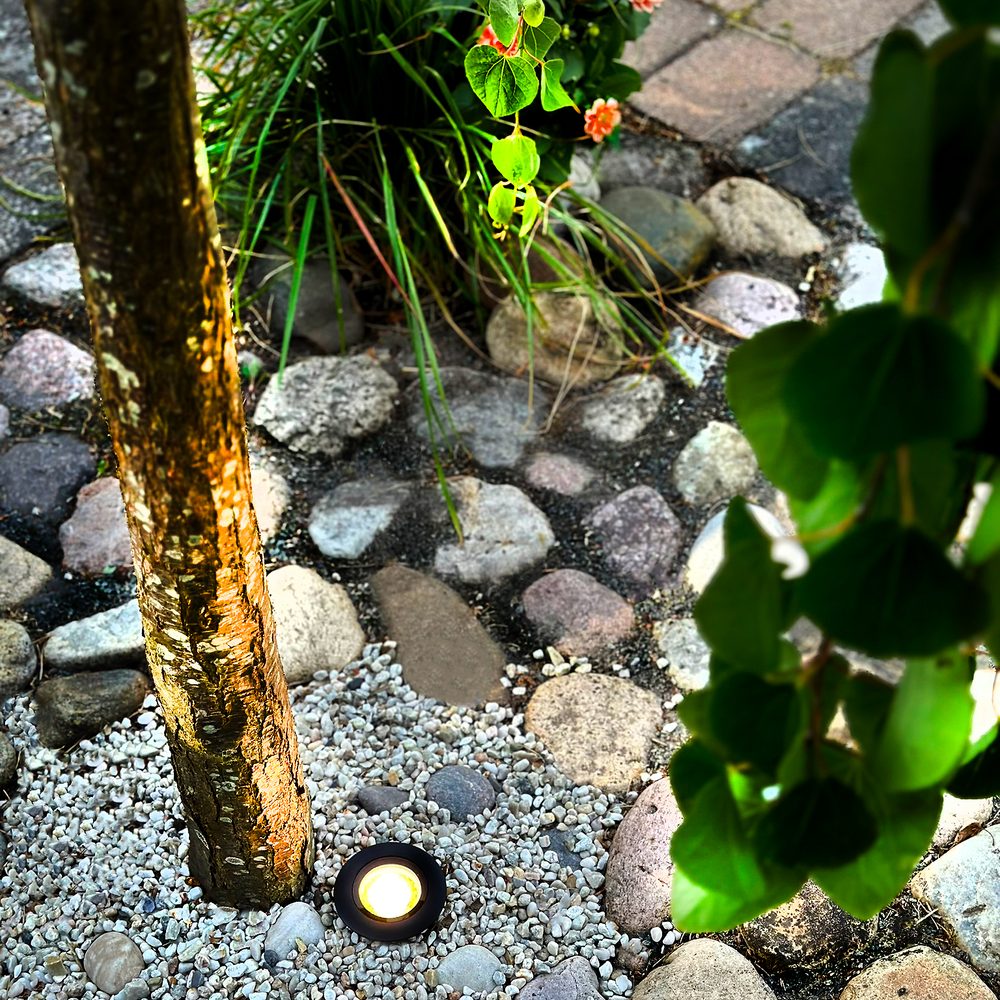 In-ground spot LightsOn Onyx