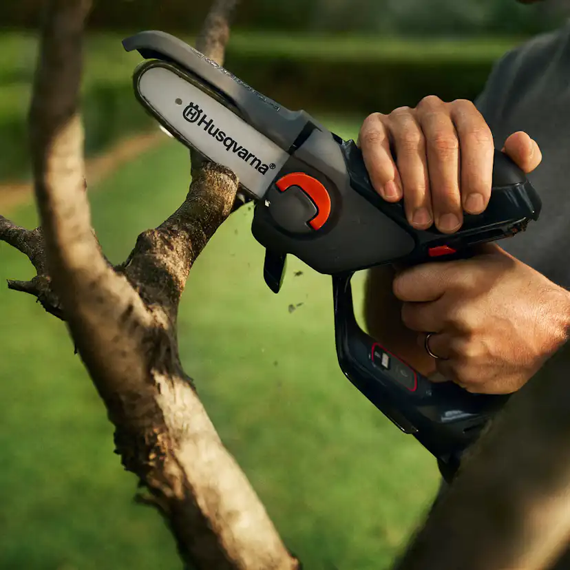 Grensåg Husqvarna Aspire™ P5 Med Batteri och Laddare