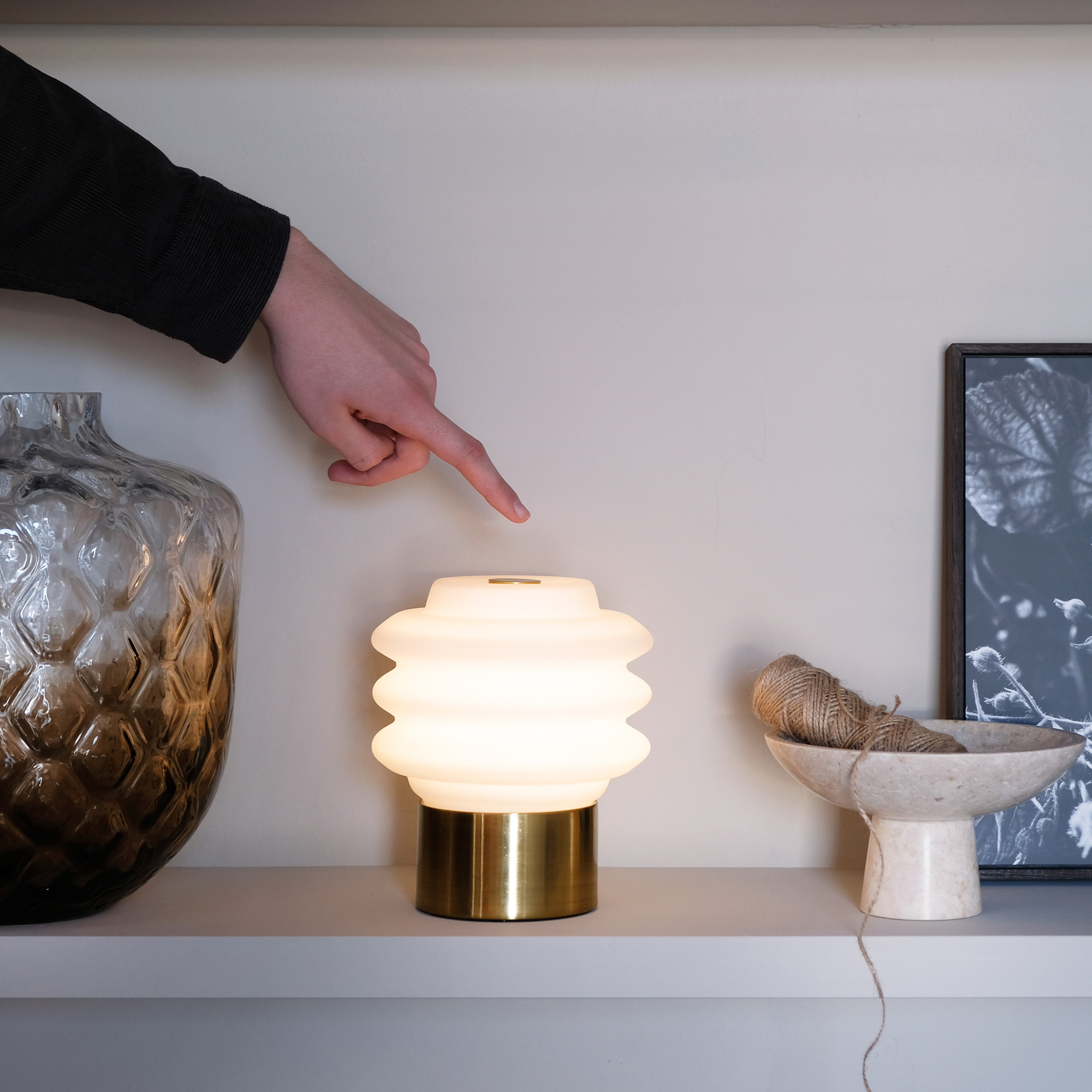 Portabel Bordslampa Dyberg Larsen Diva LED