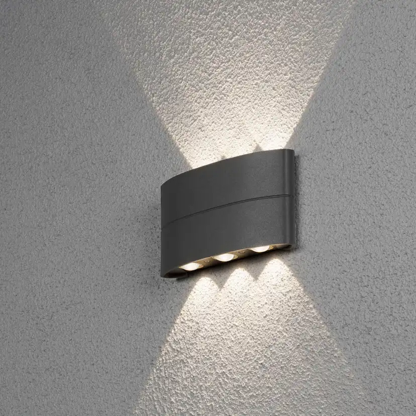 Vägglykta Gnosjö Konstsmide Chieri 8W LED