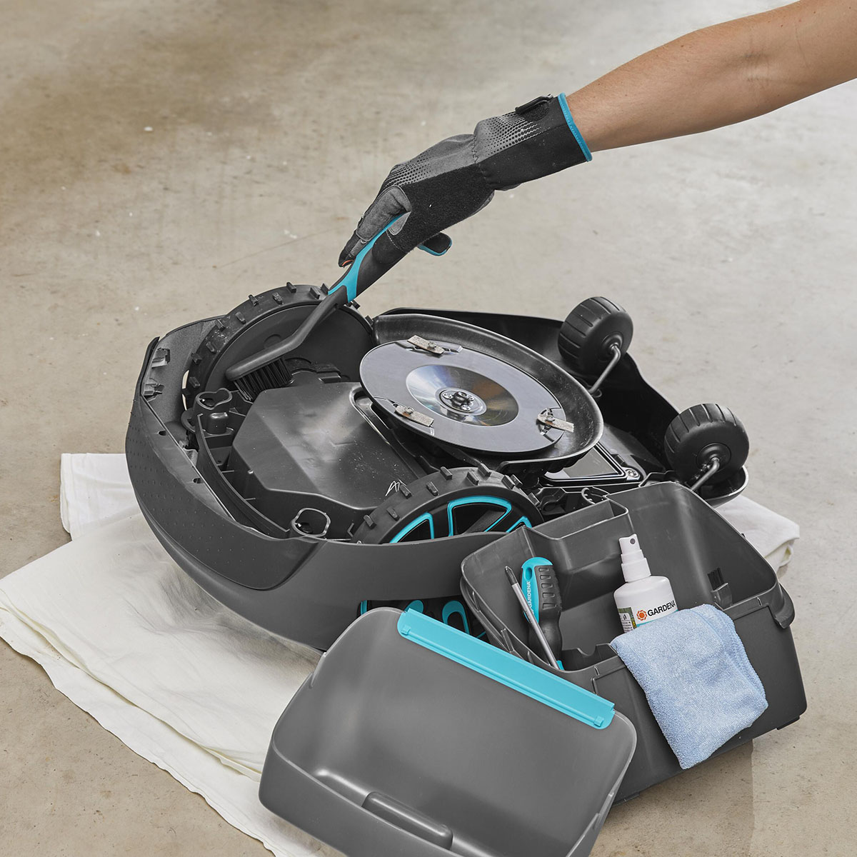 Robotgräsklippare Husqvarna Automower® Aspire™ R4 Pluspaket