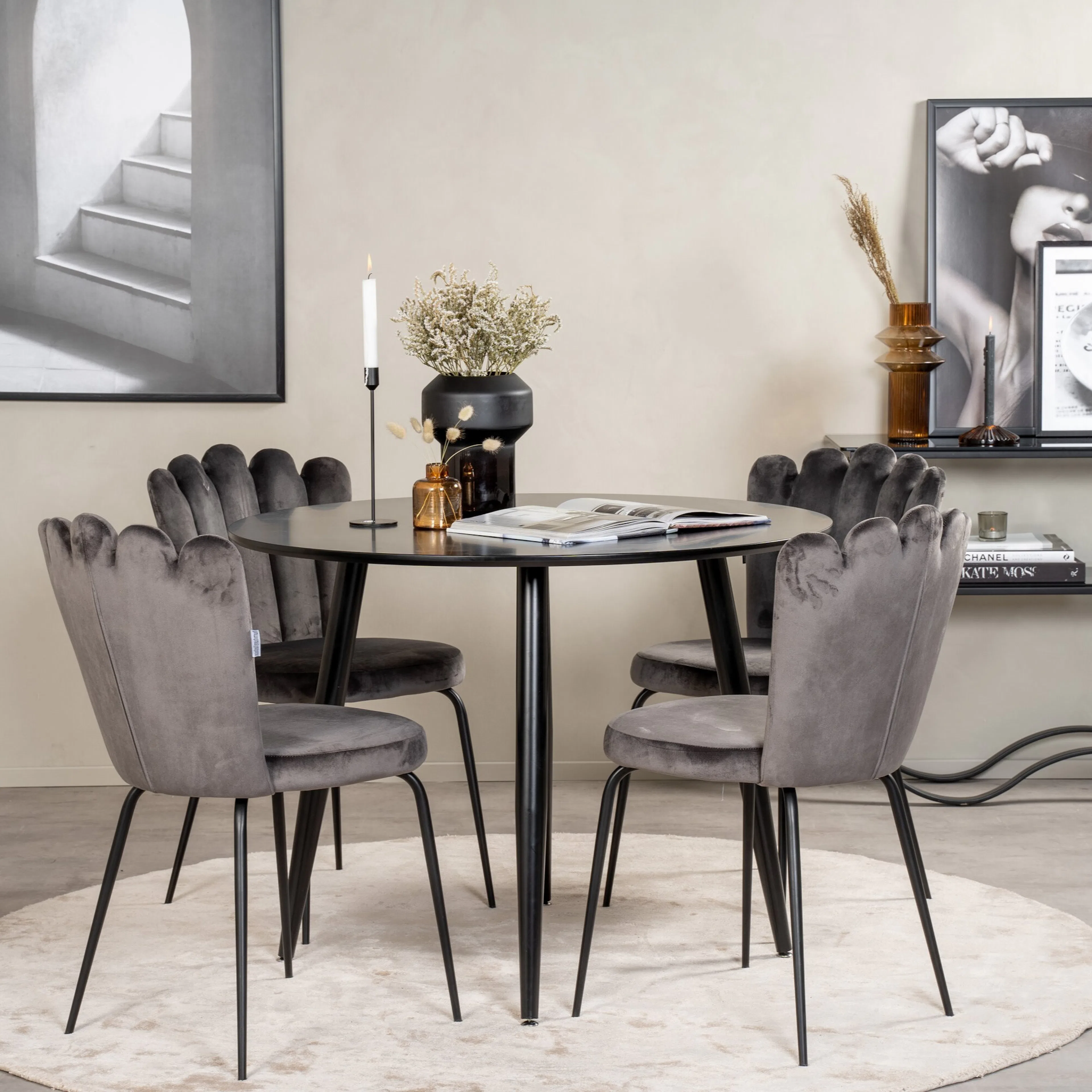 Plaza Runt Matbord - Svart / Svart - ø100*H75 +Limhamn Chair Svart/Grå
