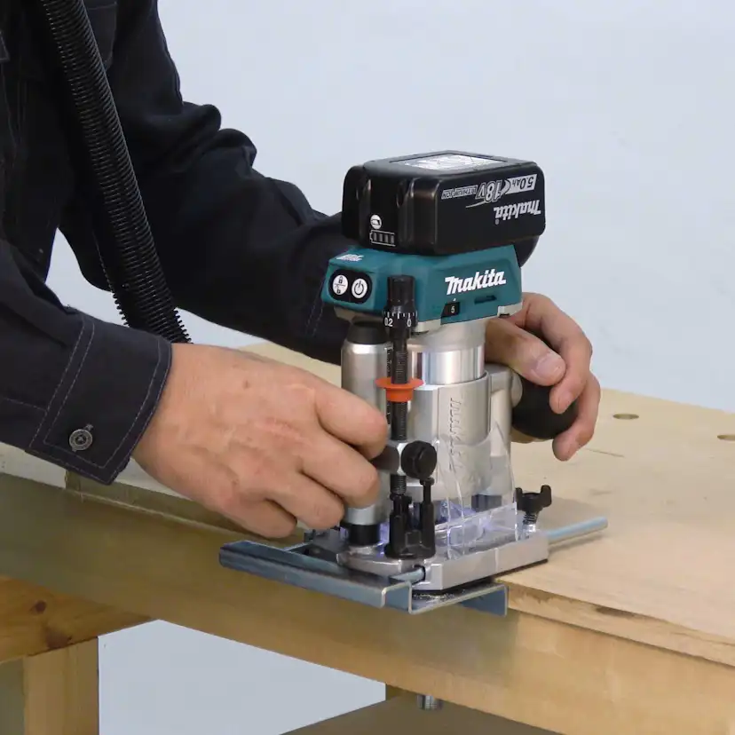 Handöverfräs Makita LXT DRT50Z 18V utan Batteri