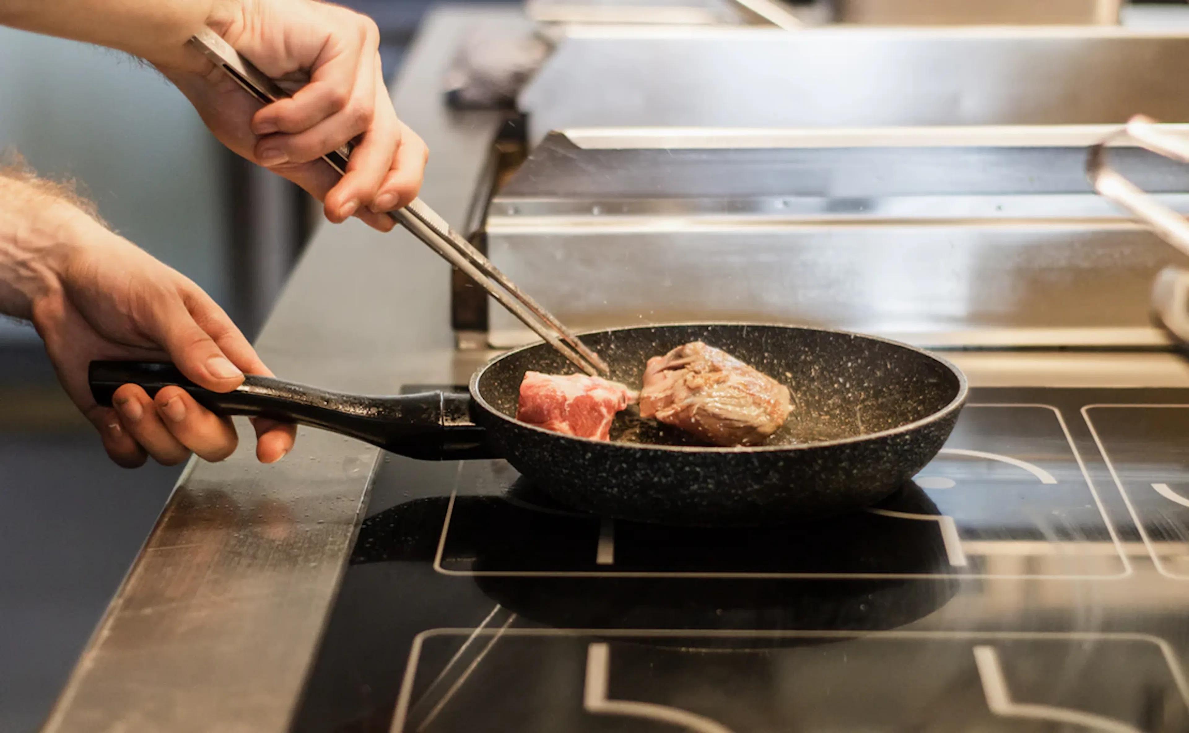 Induktionshäll bäst i test 2026: Vi jämför prisvärda induktionshällar