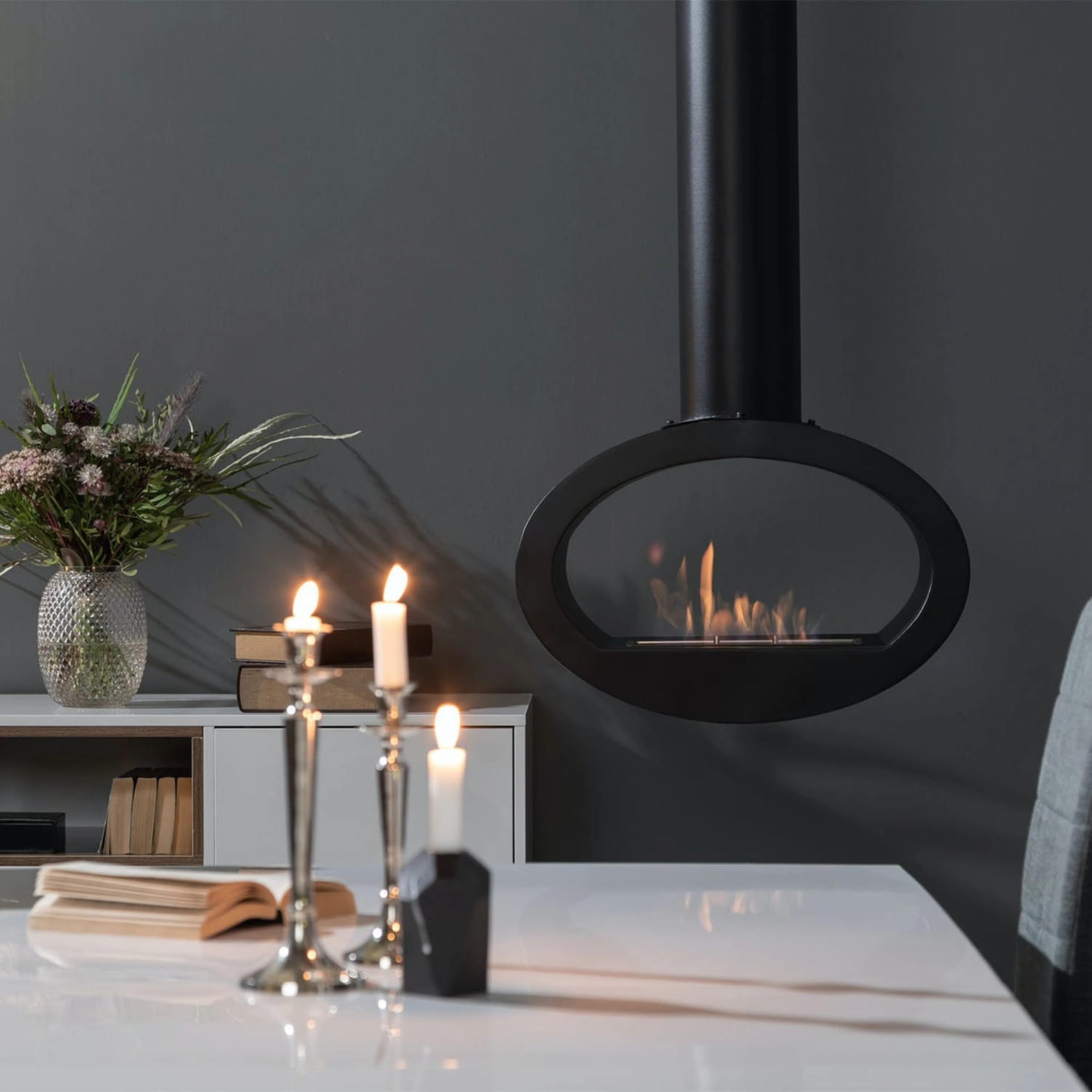 Fristående etanolkamin inomhus – fördelar med kamin utan skorsten
