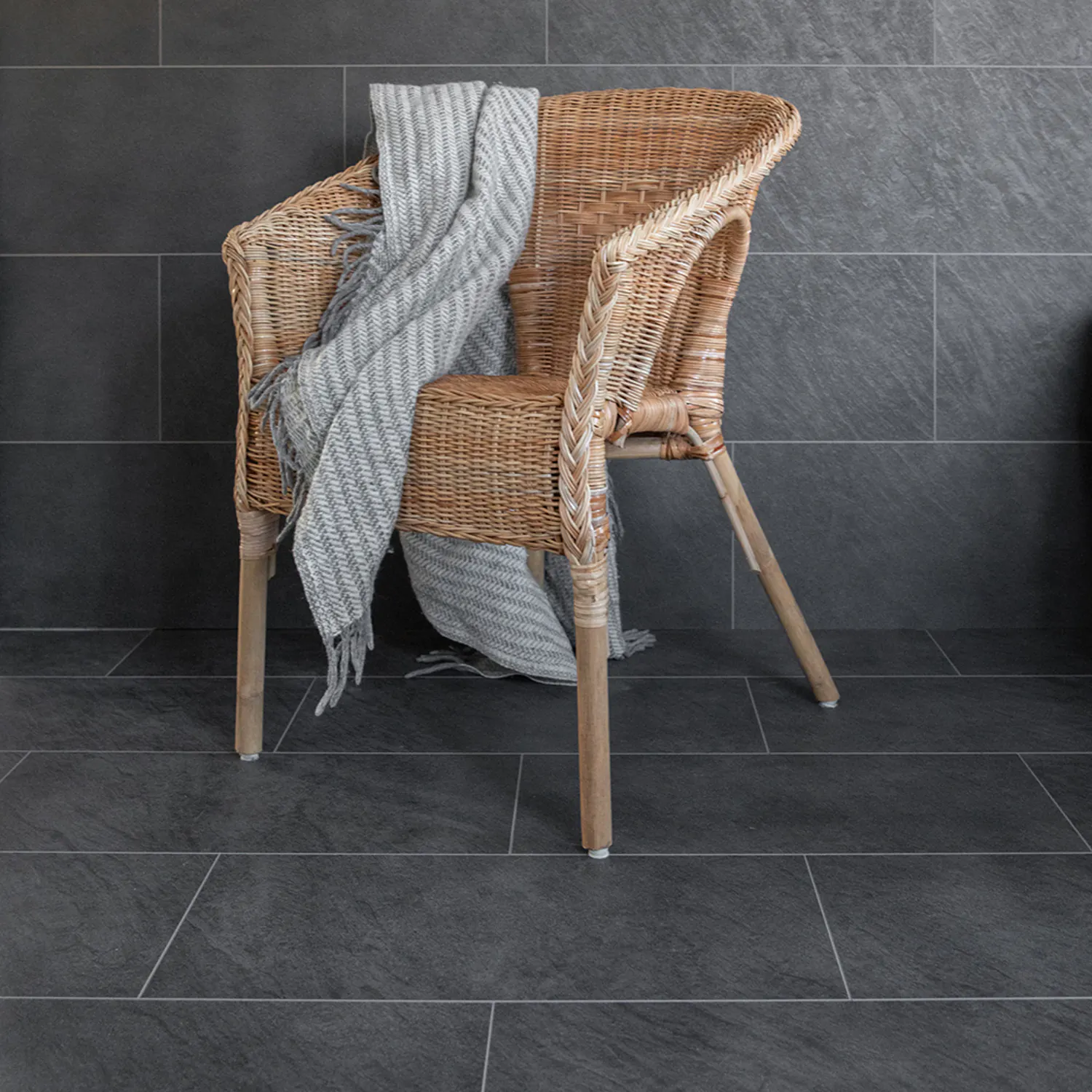 Golvplattor i keramisk komposit