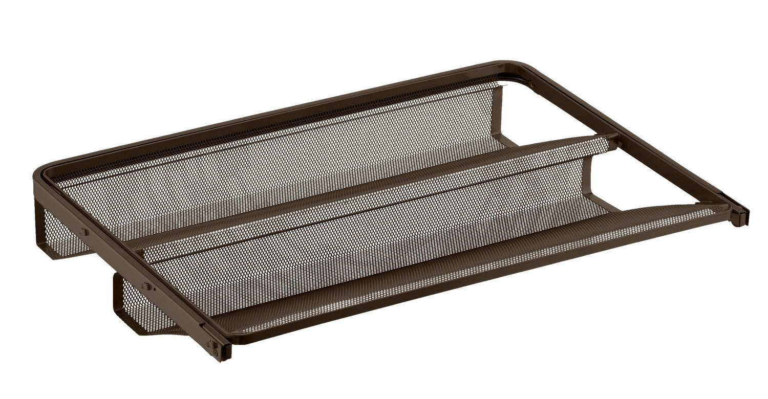 Garderobslösning walk in closet med skohylla