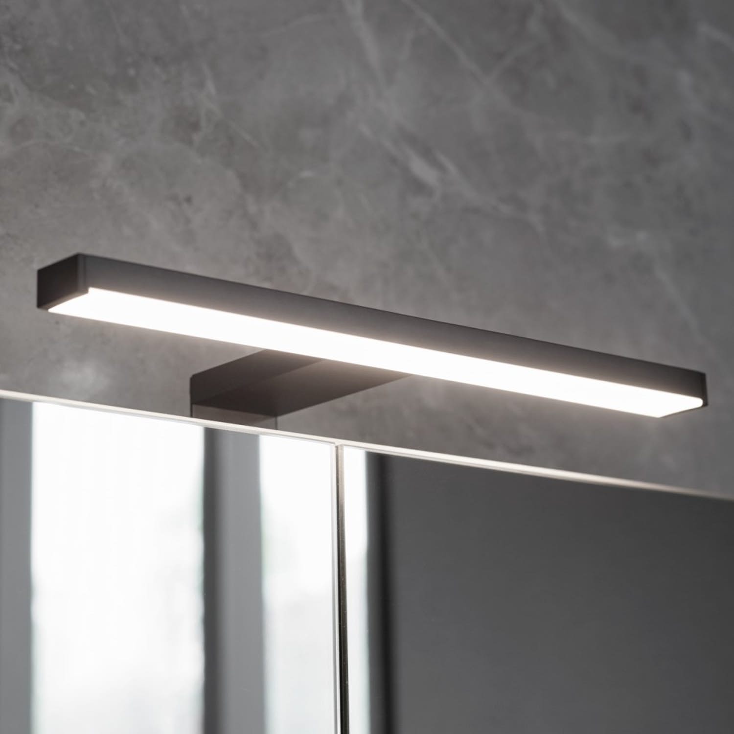 Spegelbelysning Vedum Pixbo