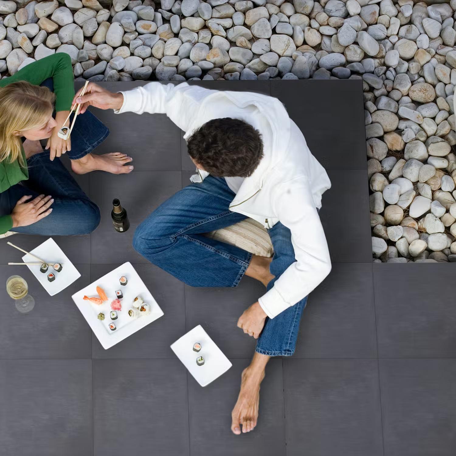 Pooldäck inspiration - Golvplatta Hestraplattan Stone Dark Grey