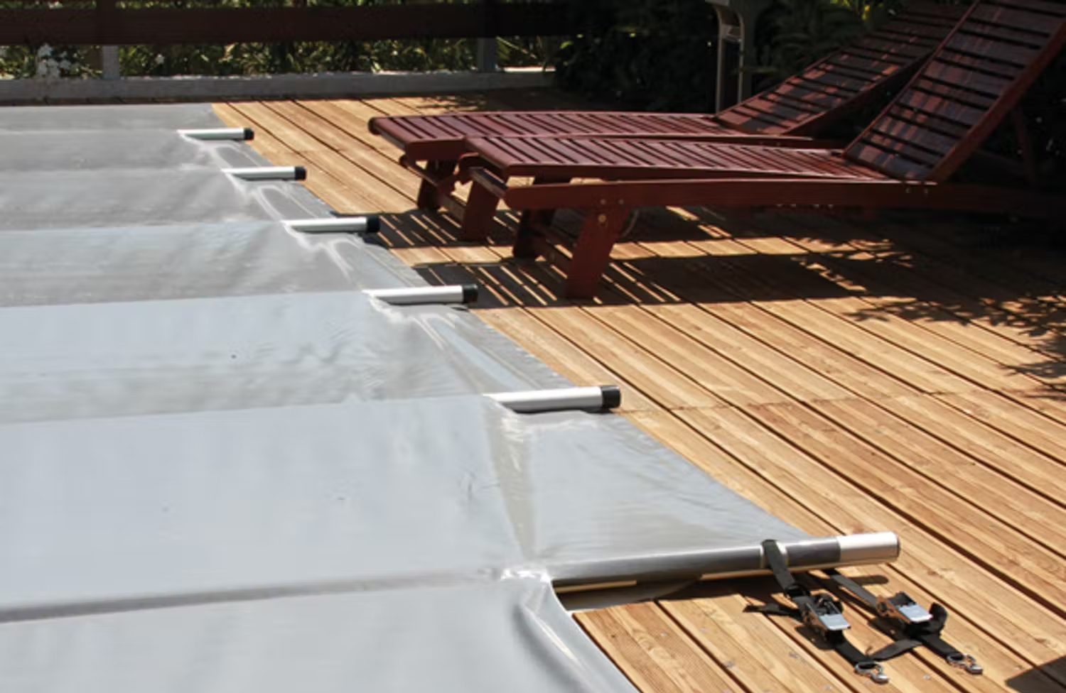 poolskydd som är barnsäkert