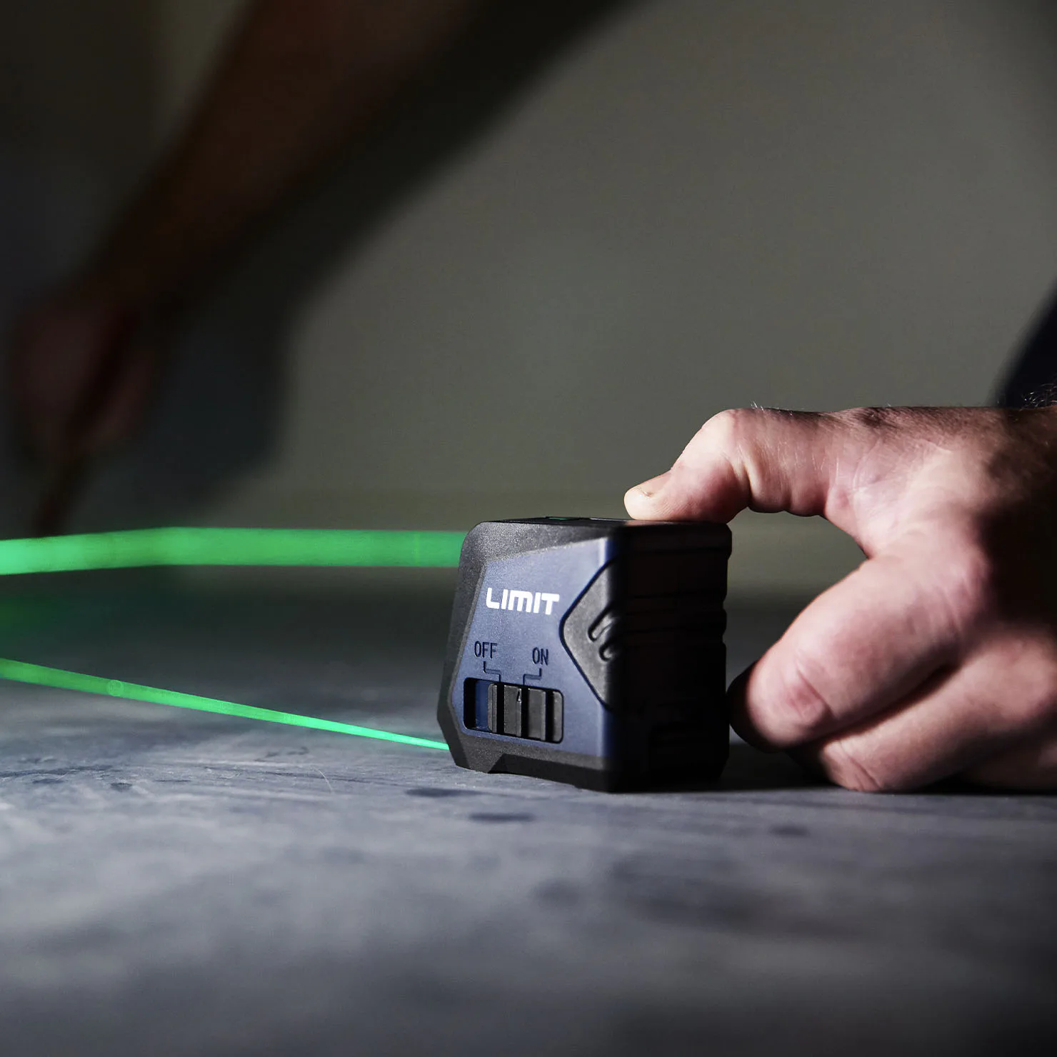 mall_galleri_0005_limit-cube-laser-green-_close.jpg