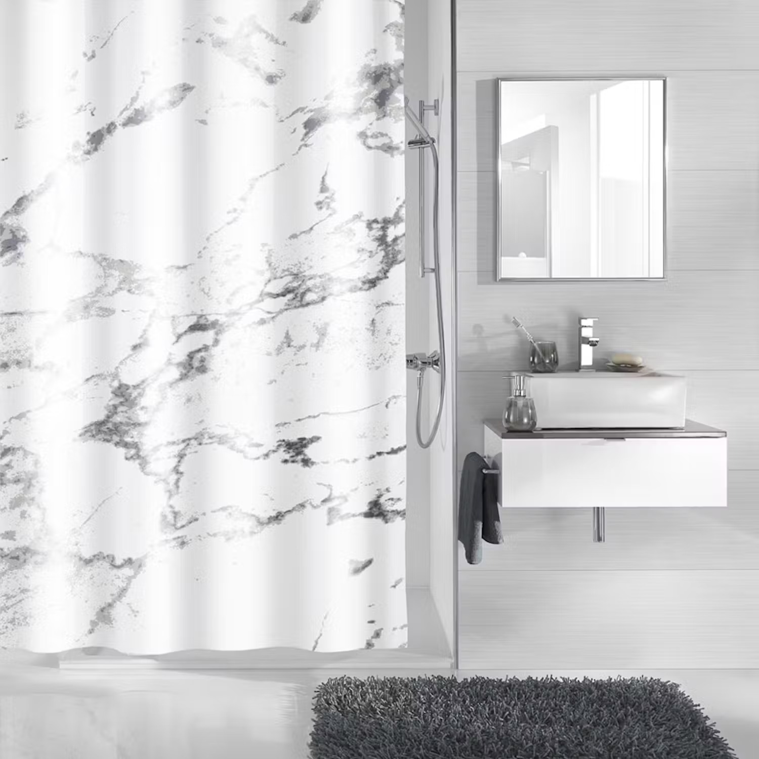 Duschdraperi till litet badrum