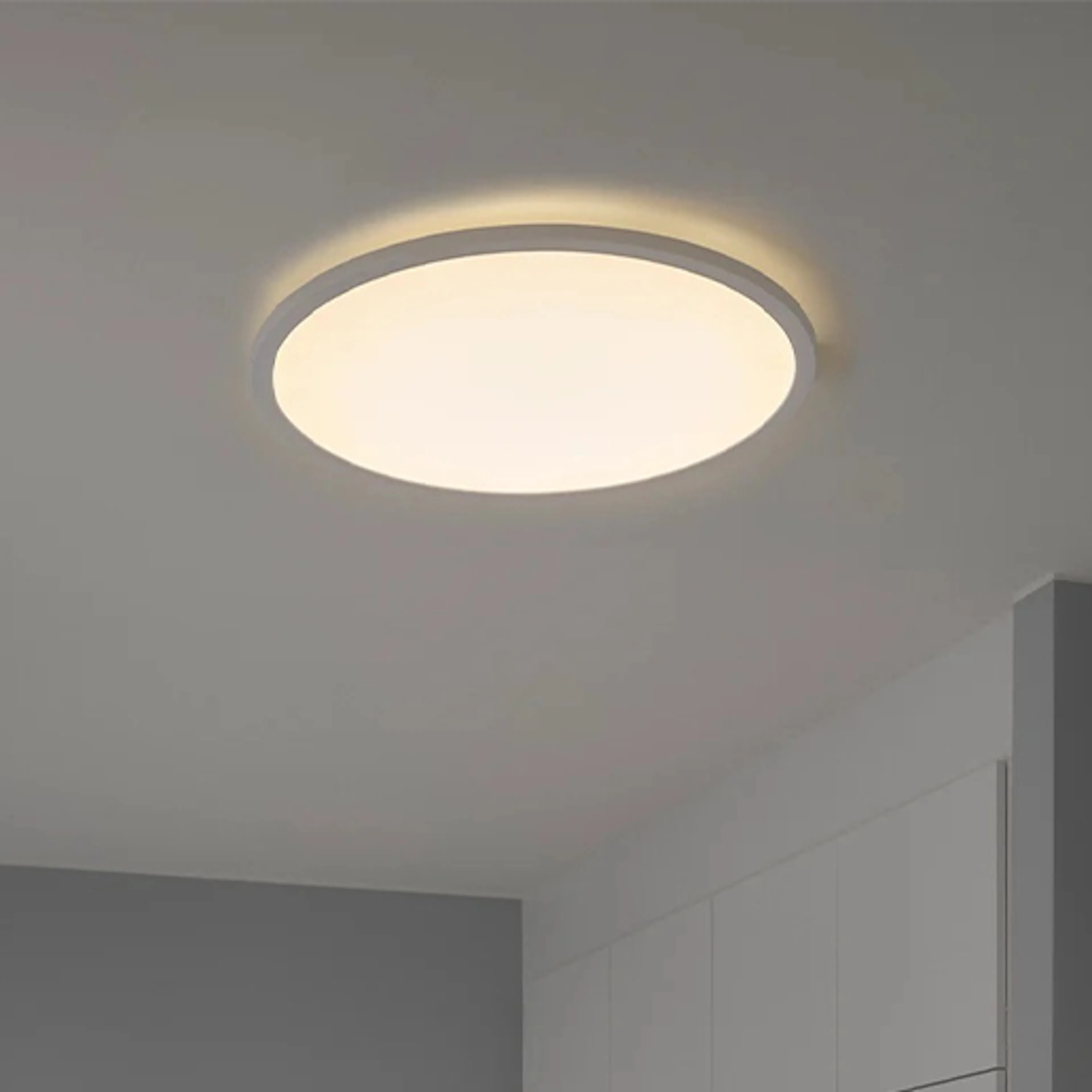 Plafonder och LED-armaturer