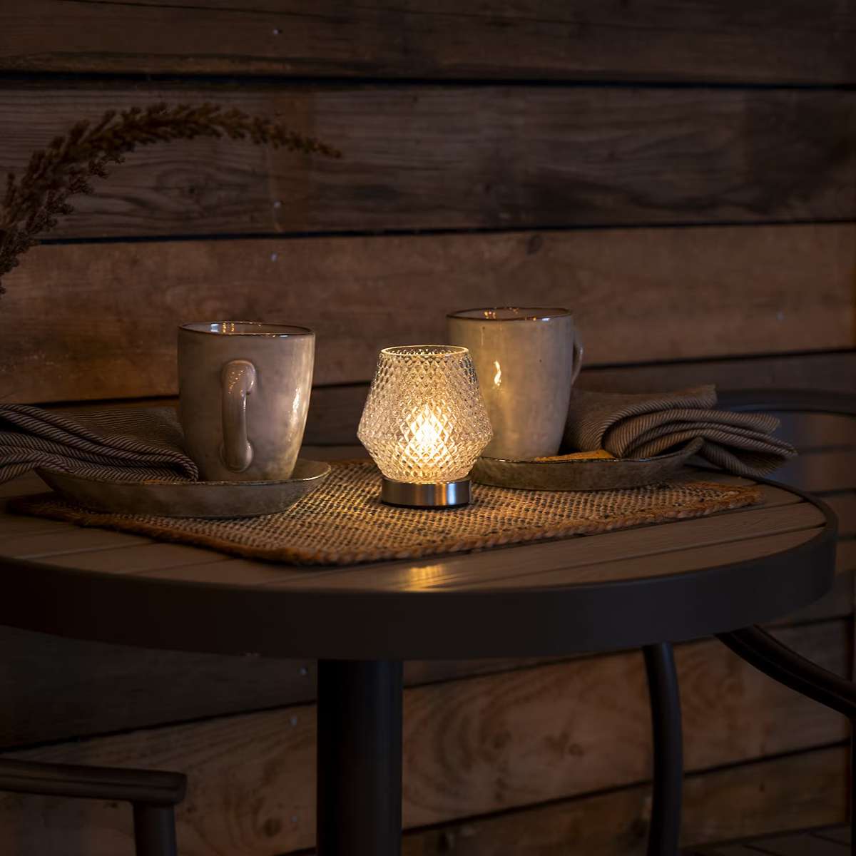 Inreda bokhylla - ljuslykta-gnosjo-konstsmide-1804-led