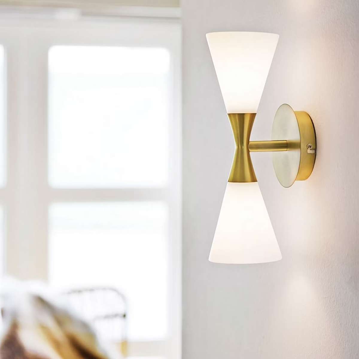 Vägglampa trappa - Harlekin Duo