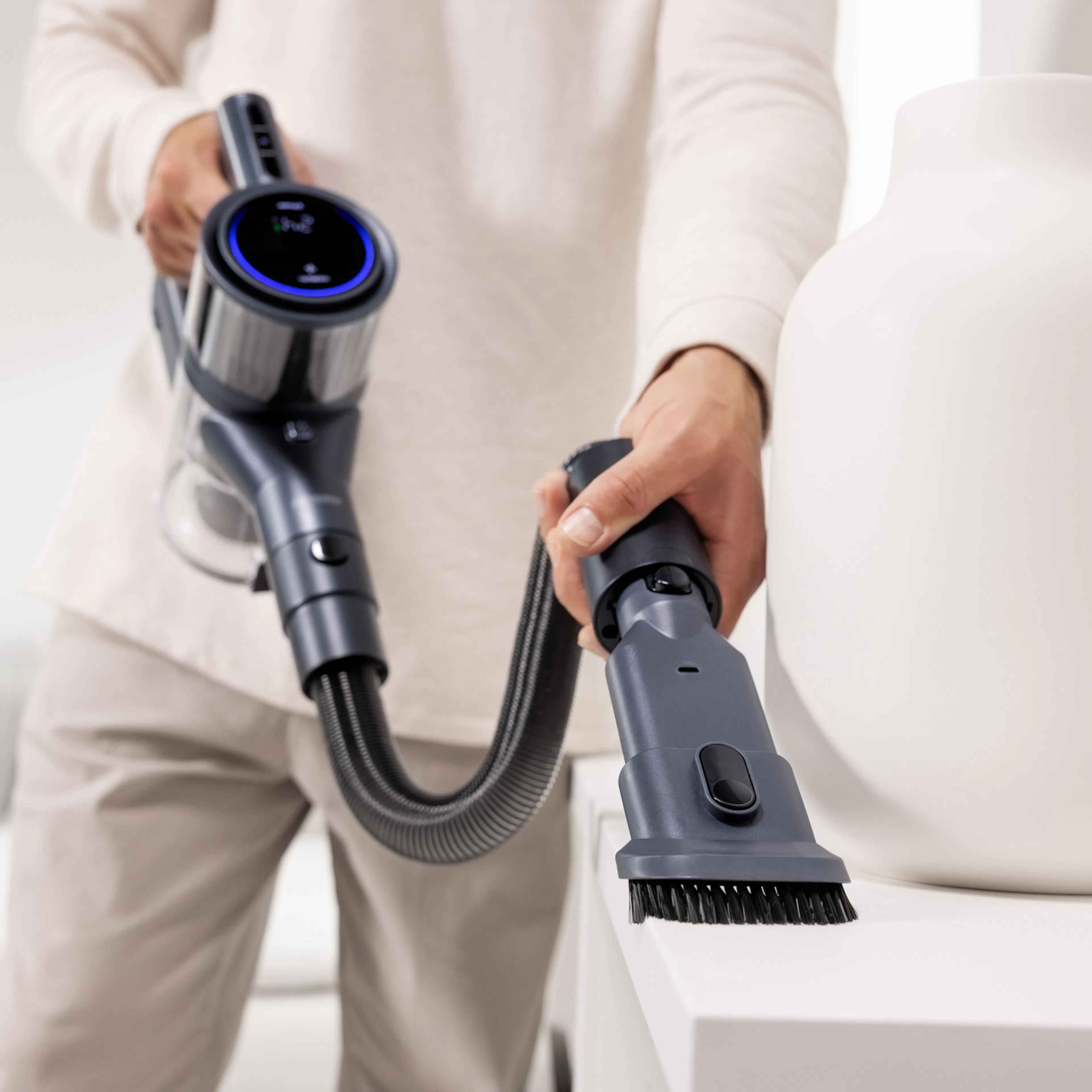 severin_shooting_floorcare_7196_4_1480x1480.jpg