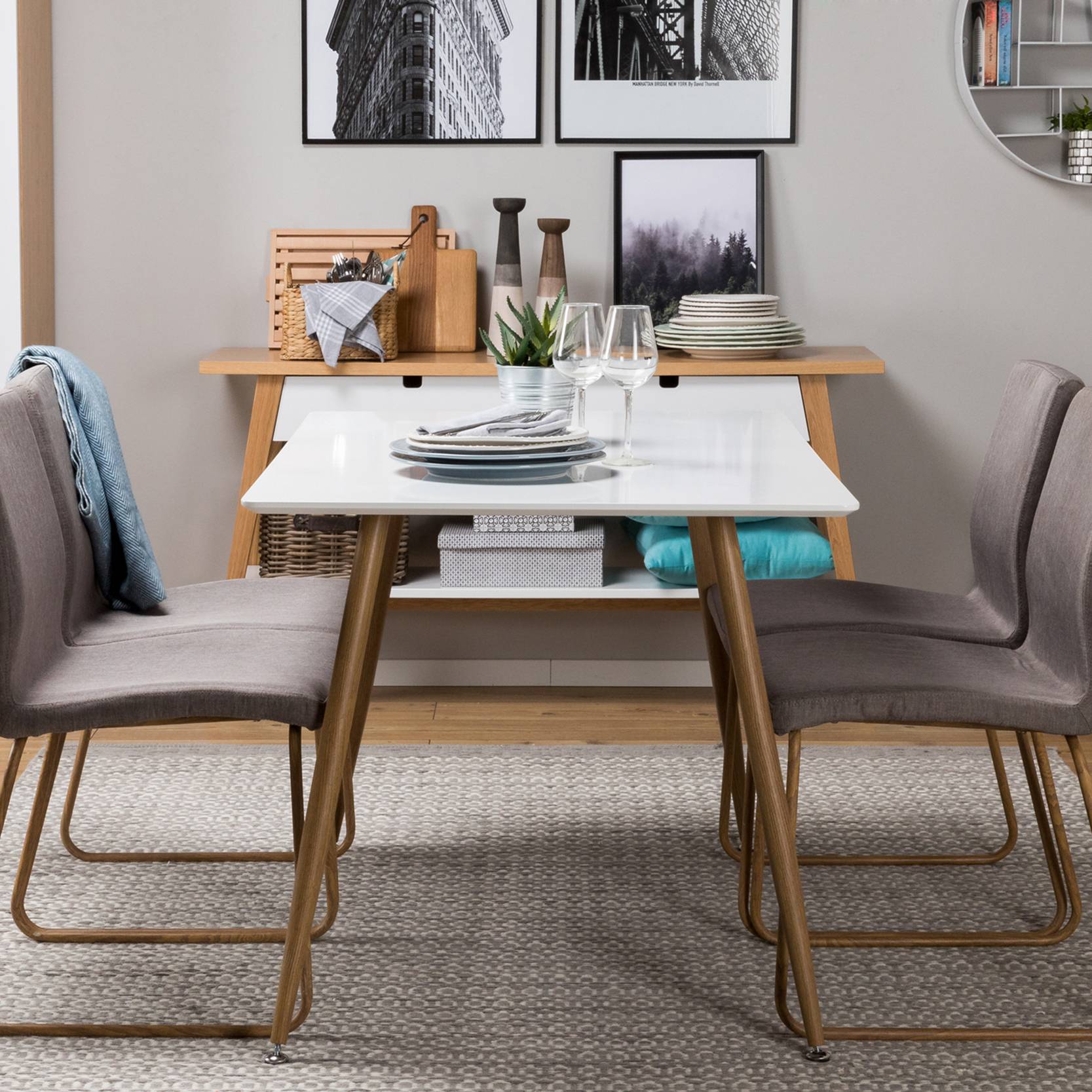 Matgrupp Basic Home Pontus Rektangulärt Matbord 120 cm med 4 Trude Matstol