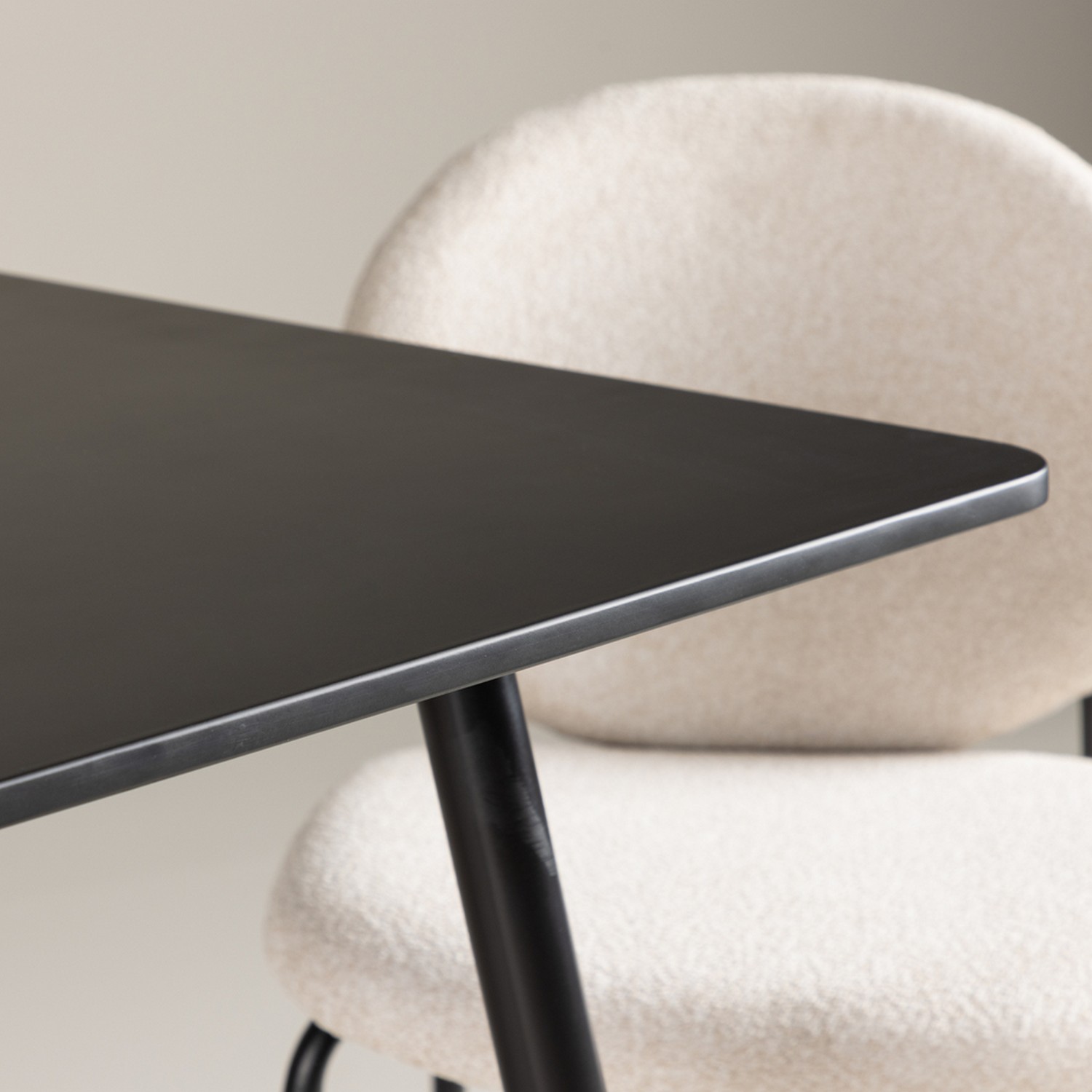 Polar Dining Table 75x75 cm - Black / Black Svart