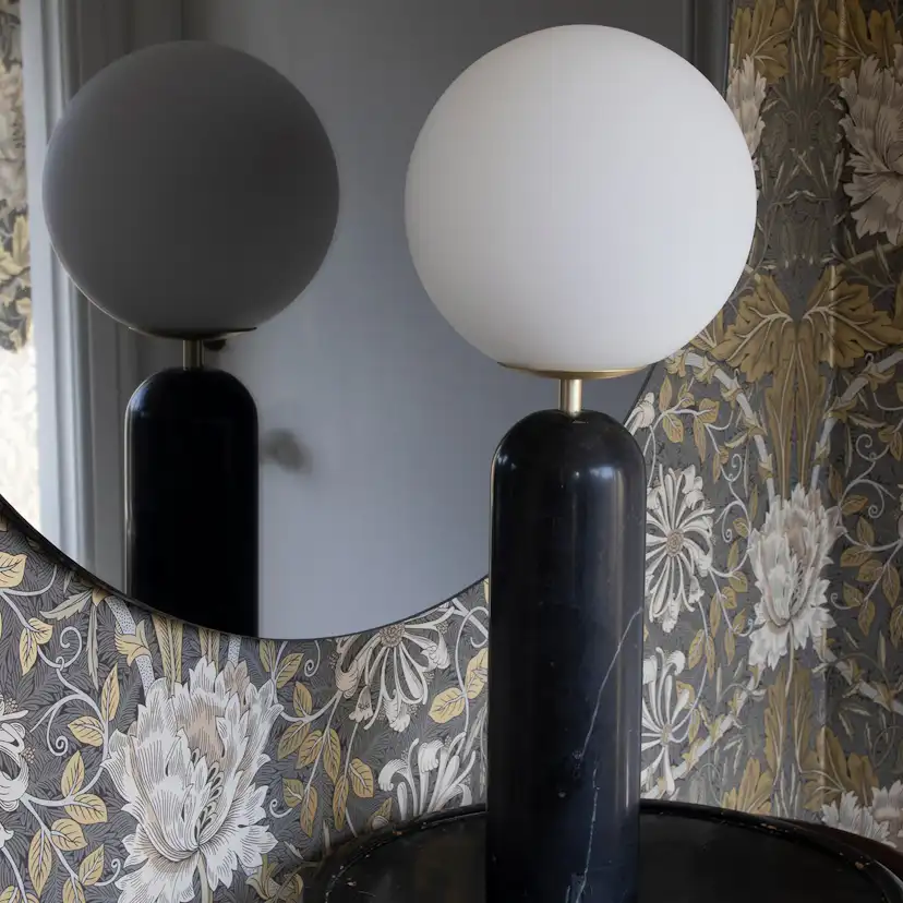 Bordslampa Globen Lighting Torrano