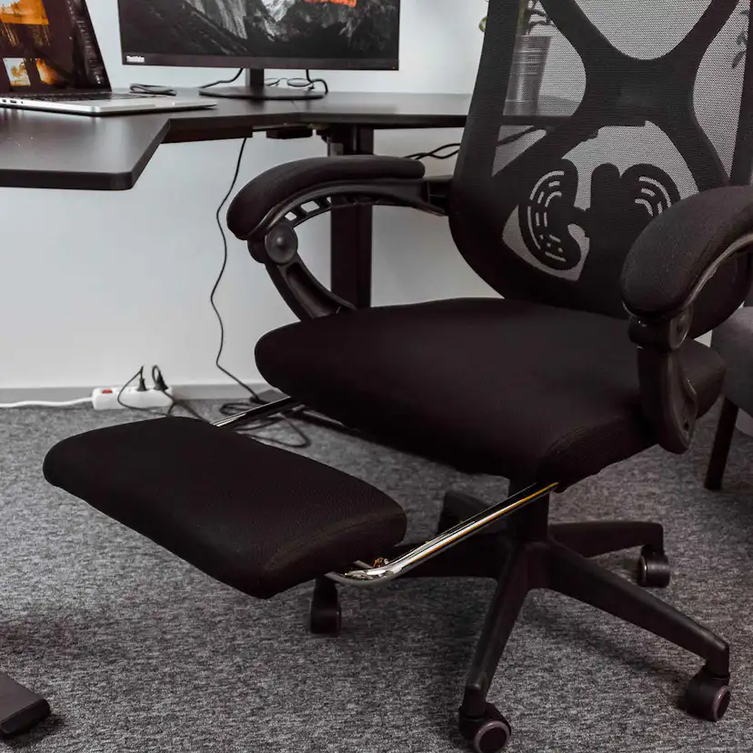 Kontorsstol Lykke Office Pro Stol med Andningsväv & Utdragbart Fotstöd