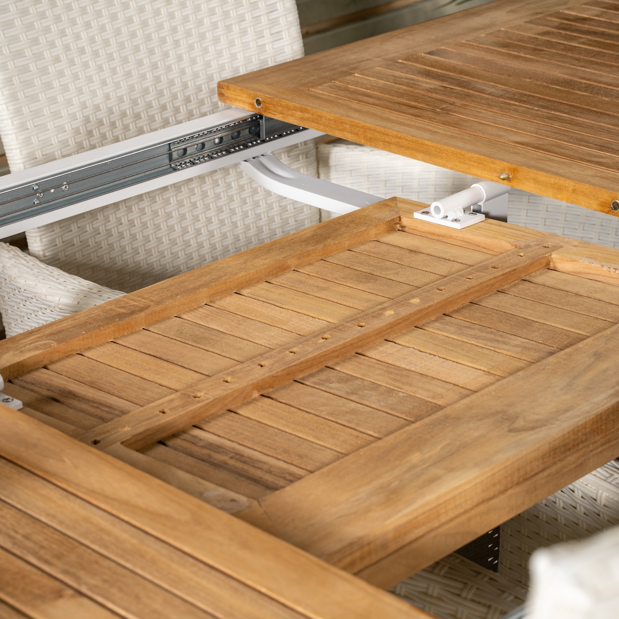 Panama Dining Table 152/210*90 - White Alu / Teak+Padova Arm Blanka Ben