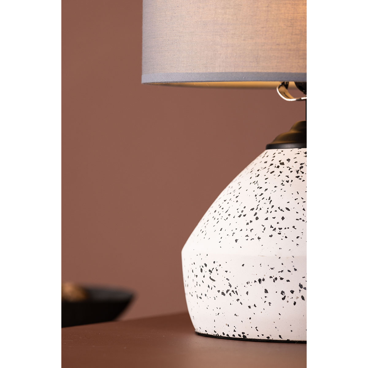Bordslampa Venture Home Sisteron