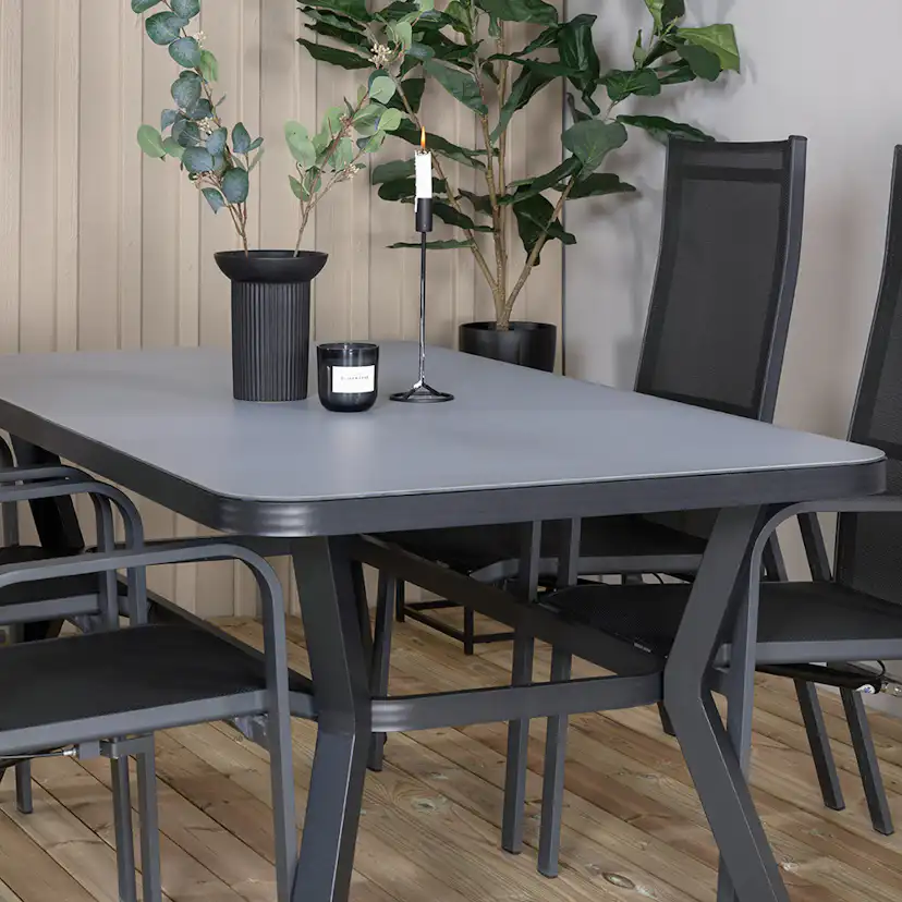 Matgrupp Venture Home Vyn Svart med 4 Curz Matstolar