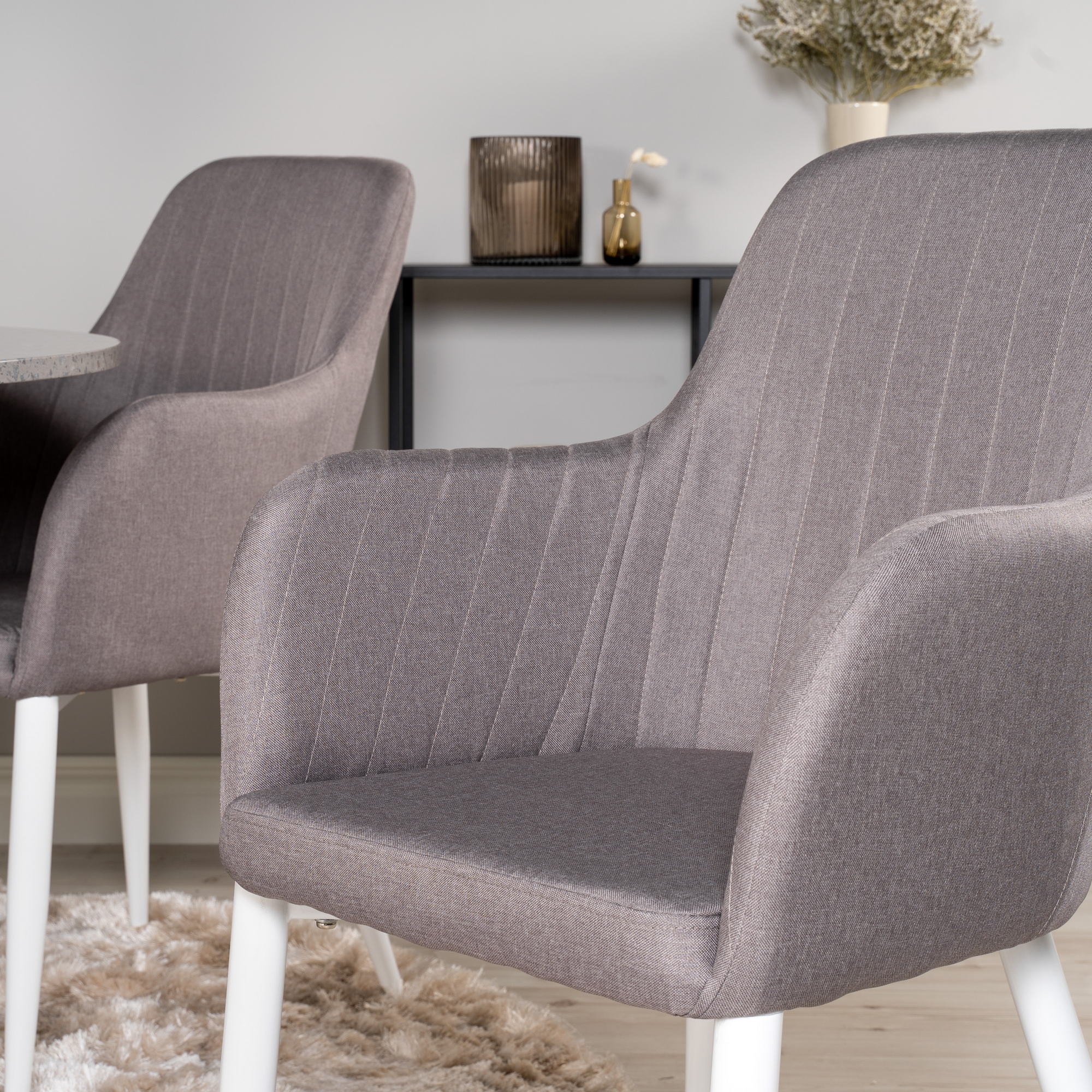 Matgrupp Venture Home Roxanna Grå Bord med 4 Corina Stolar