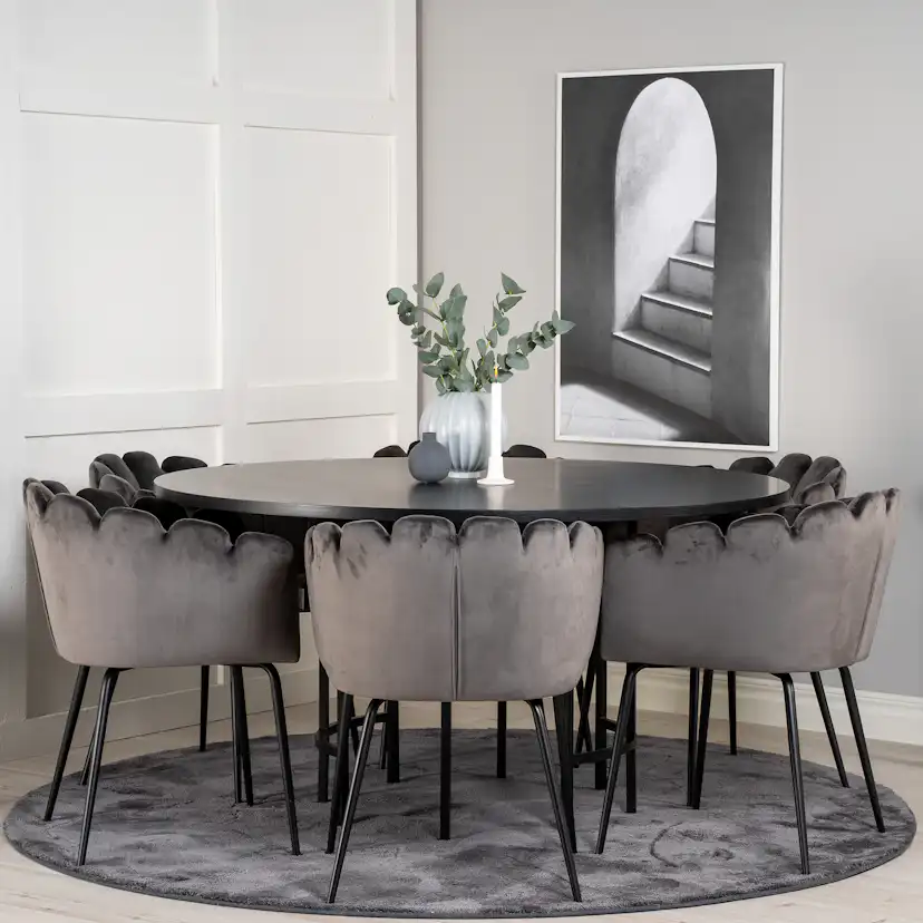 Matgrupp furniture/fashion Copenhagen med 6 Gråa Limhamn Stolar