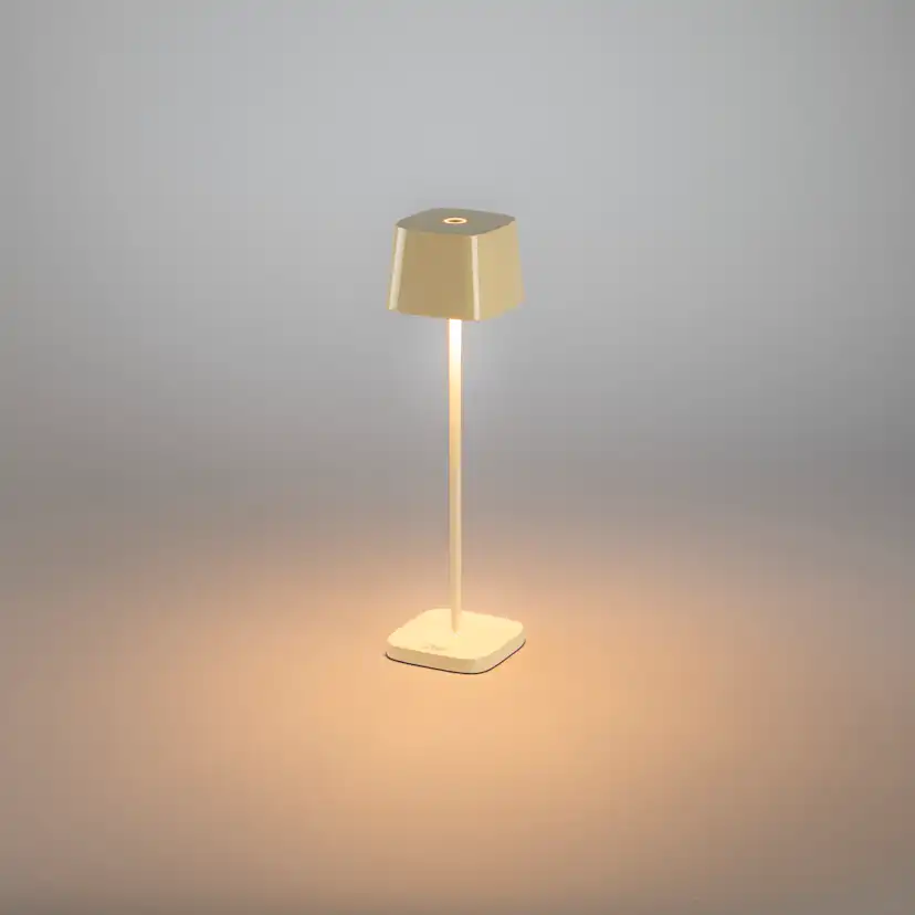 Portabel Lampa Gnosjö Konstsmide Capri Mini Bordslampa USBxGräddvit
