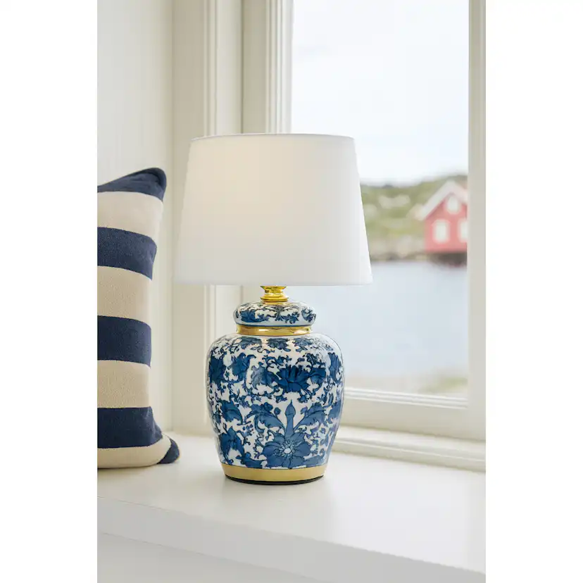 Fönsterlampa Cottex Klassisk H31 cm Mönstrad Lampfot med Vit Lampskärm