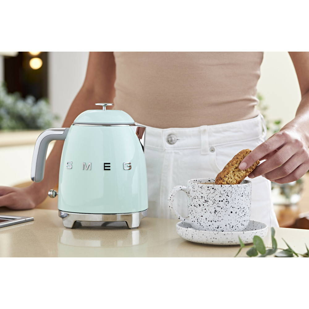 Frukostpaket Smeg Lilla Brödrost, Vattenkokare & Kaffebryggare