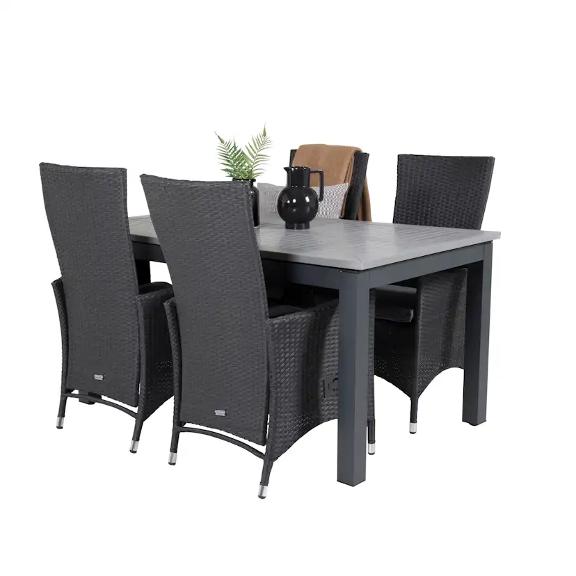 Matgrupp Venture Home Aleyna 160/240 med 4 Pishi Matstolar
