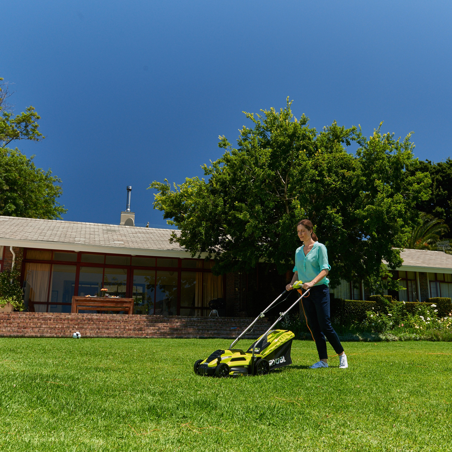 Gräsklippare El RYOBI RLM13E33S 1300W 33cm El & Sladd