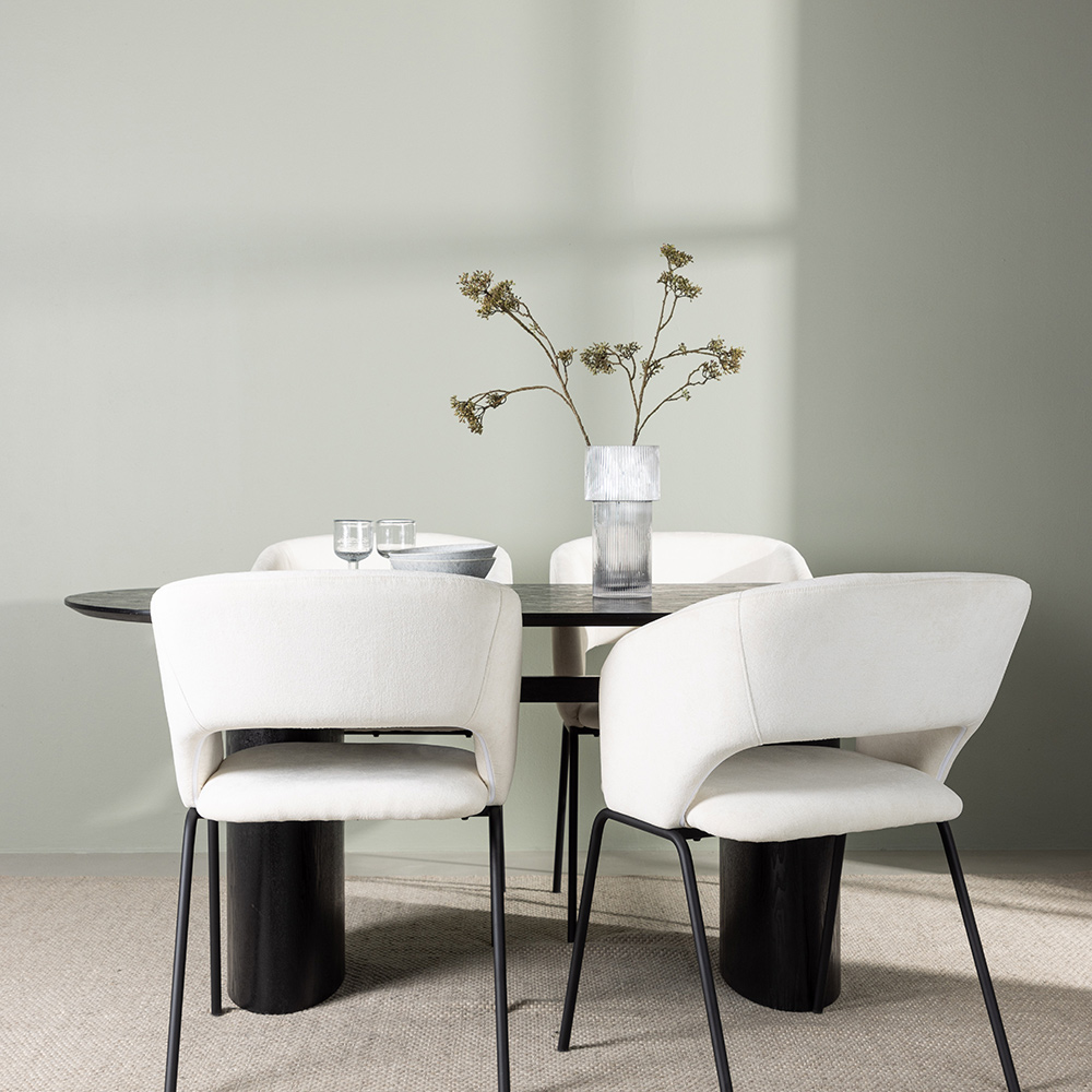 Matgrupp Venture Home Isolde med 4 st Day stolar