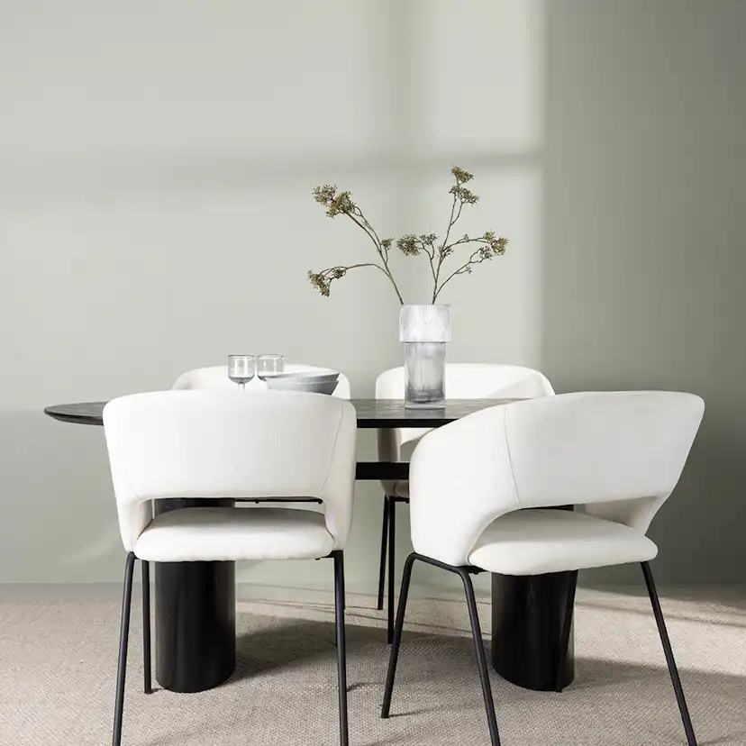 Matgrupp Venture Home Isolde med 4 st Day stolar