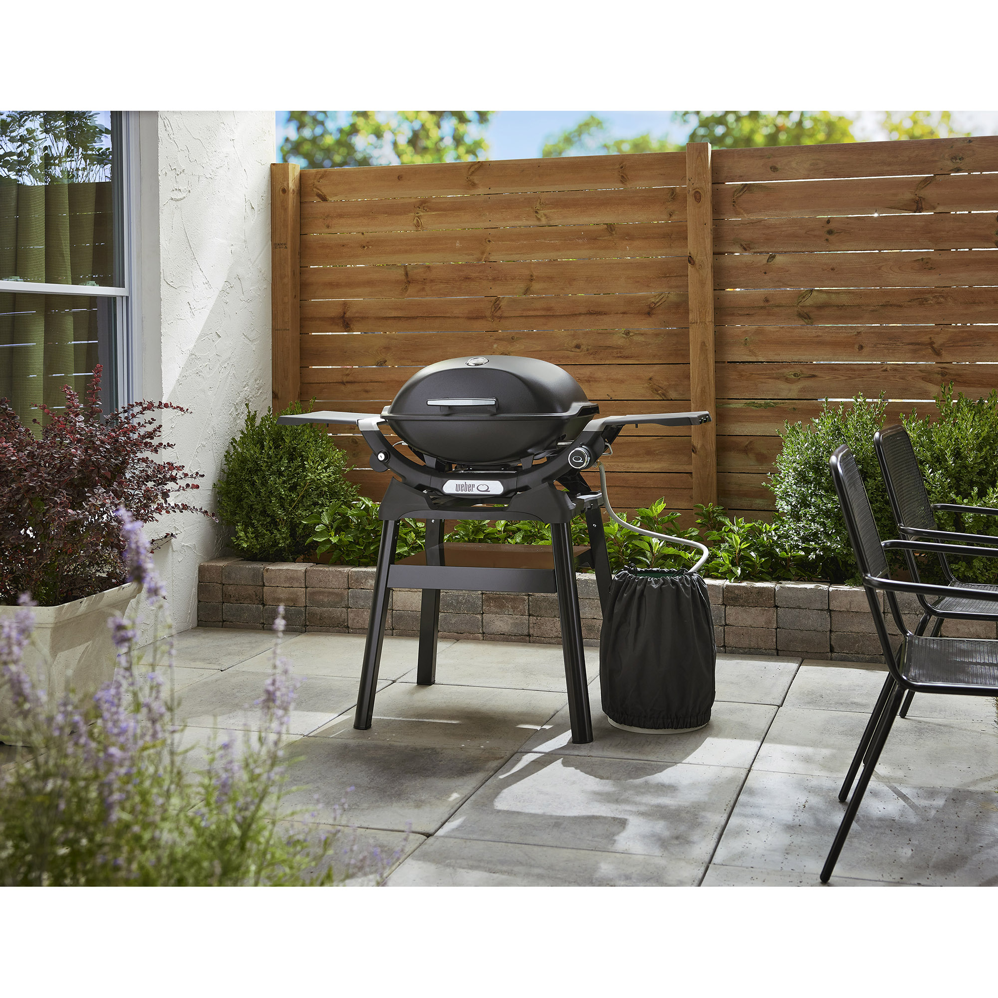Gasolgrill Weber Q2200N Med Ställning