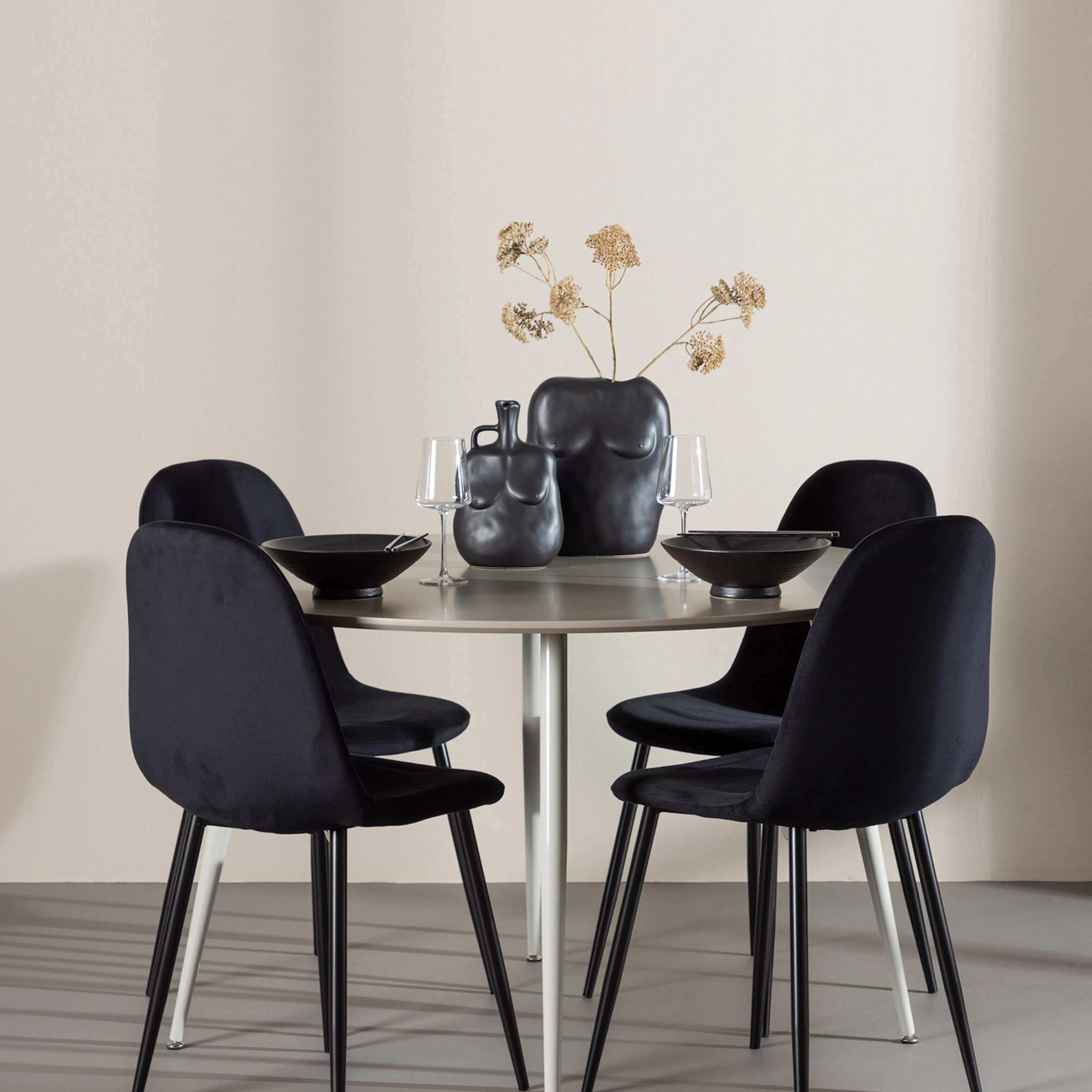 Beige/Svart