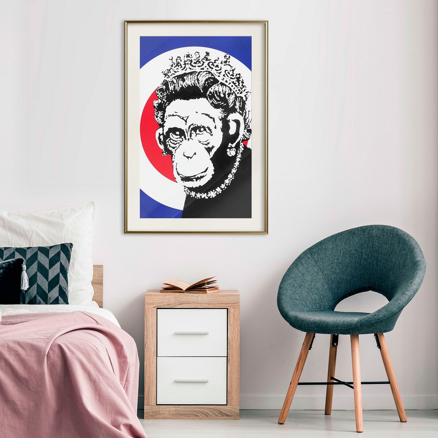 Affisch - Queen of Monkeys [Poster] 30x45 Guld ram med passepartout, 30x45 cm