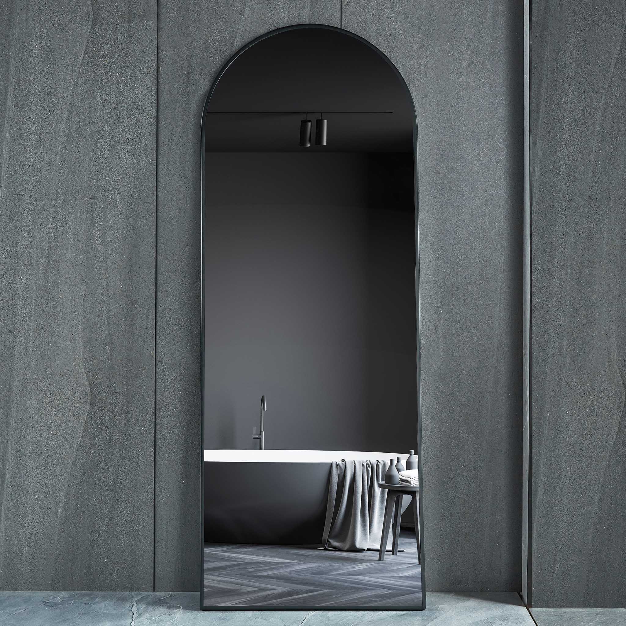 Golvspegel Lyfco Rund 700x1850mm