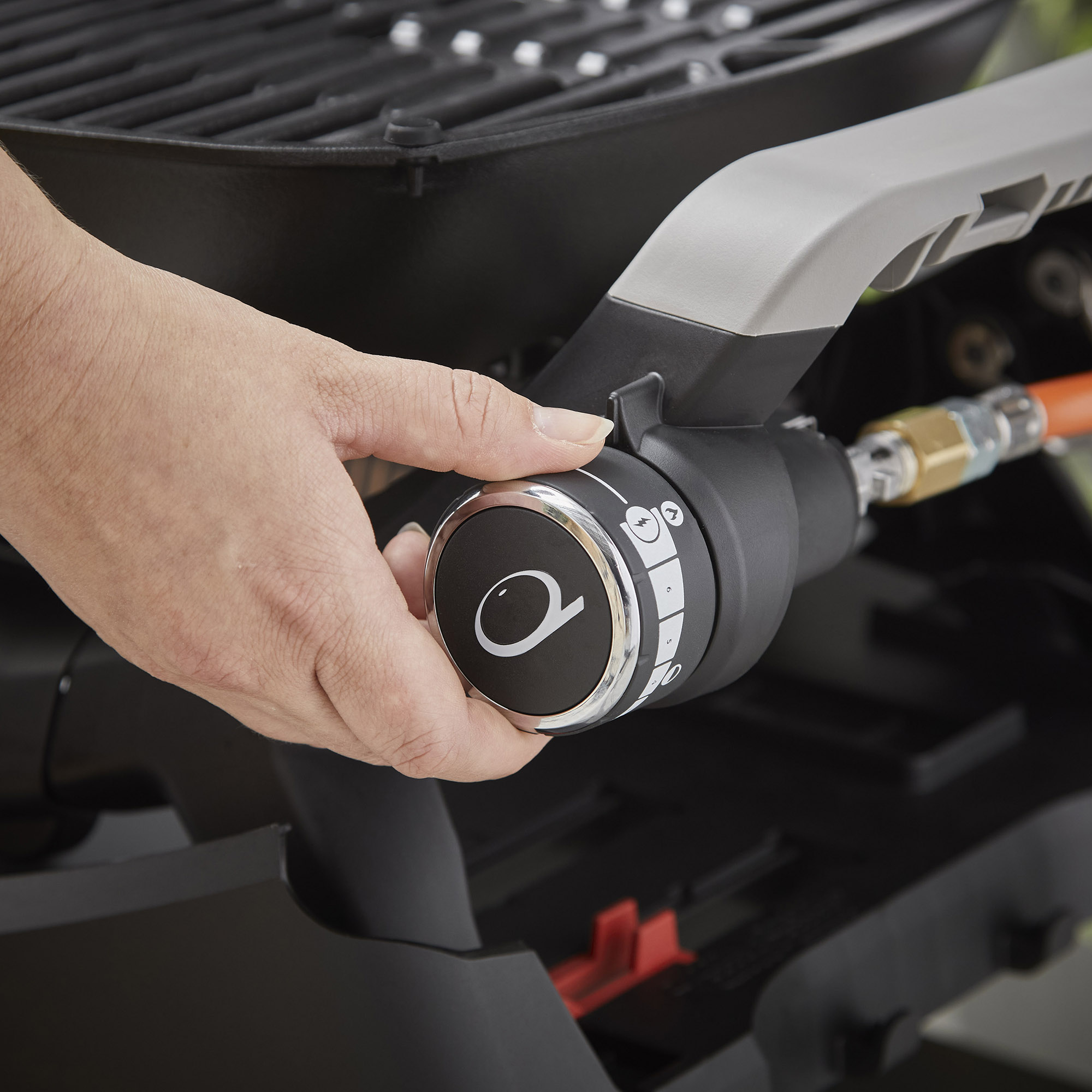 Gasolgrill Weber Q1200N Bärbar & Kompakt med Grillgaller