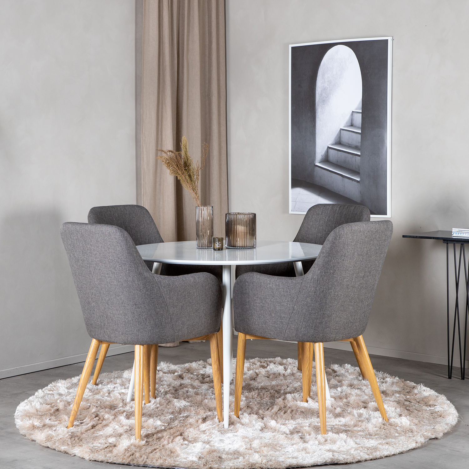 Matgrupp Venture Home Plake med 4 Corina Stolar Polyestertyg Runt