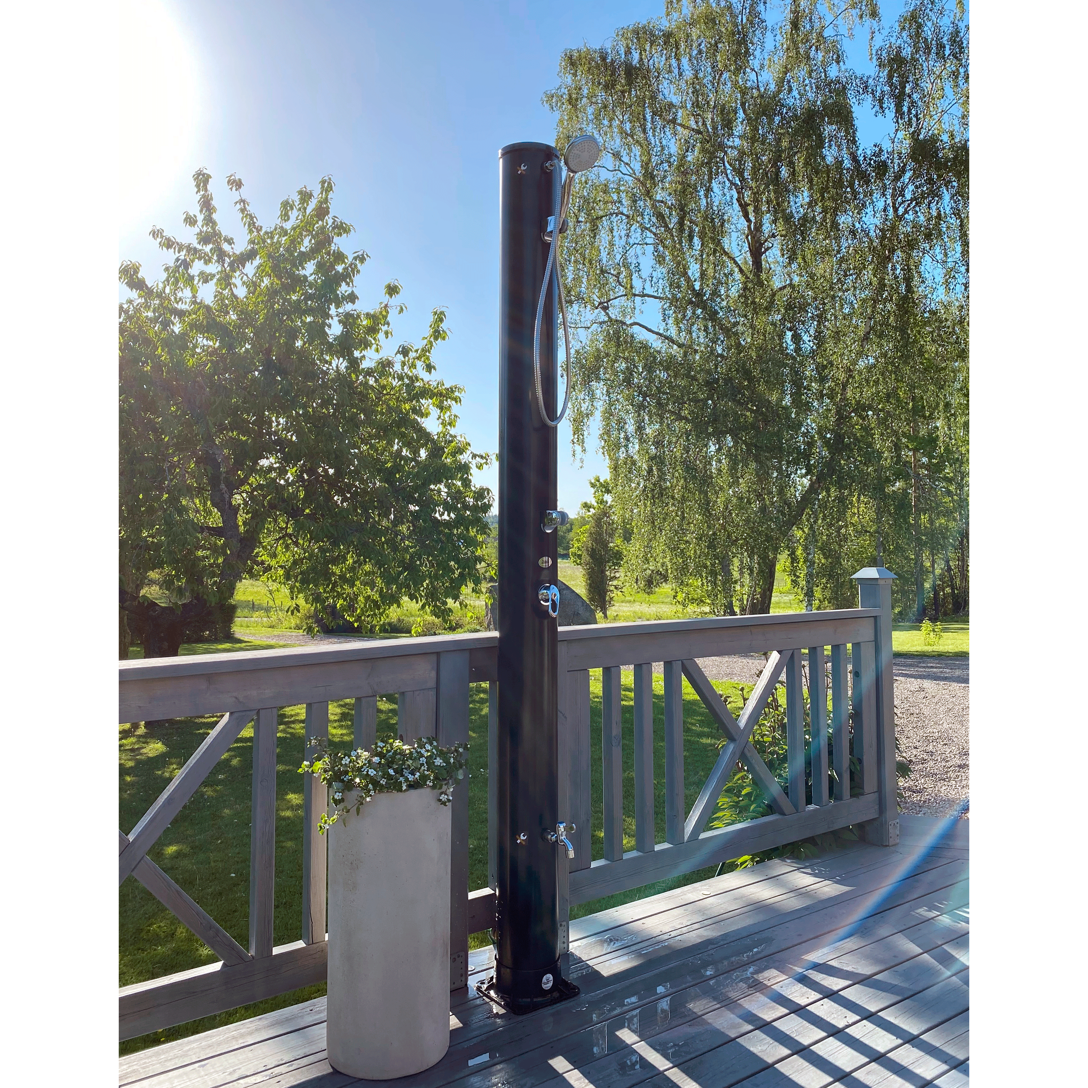 Utedusch Demerx Sunny 40-1 Soluppvärmd Trädgårdsdusch med Duschhandtag