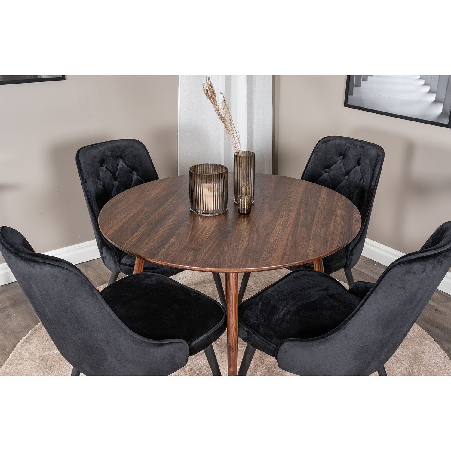 Matgrupp Venture Home Plaza med 4 Velvet Deluxe stolar