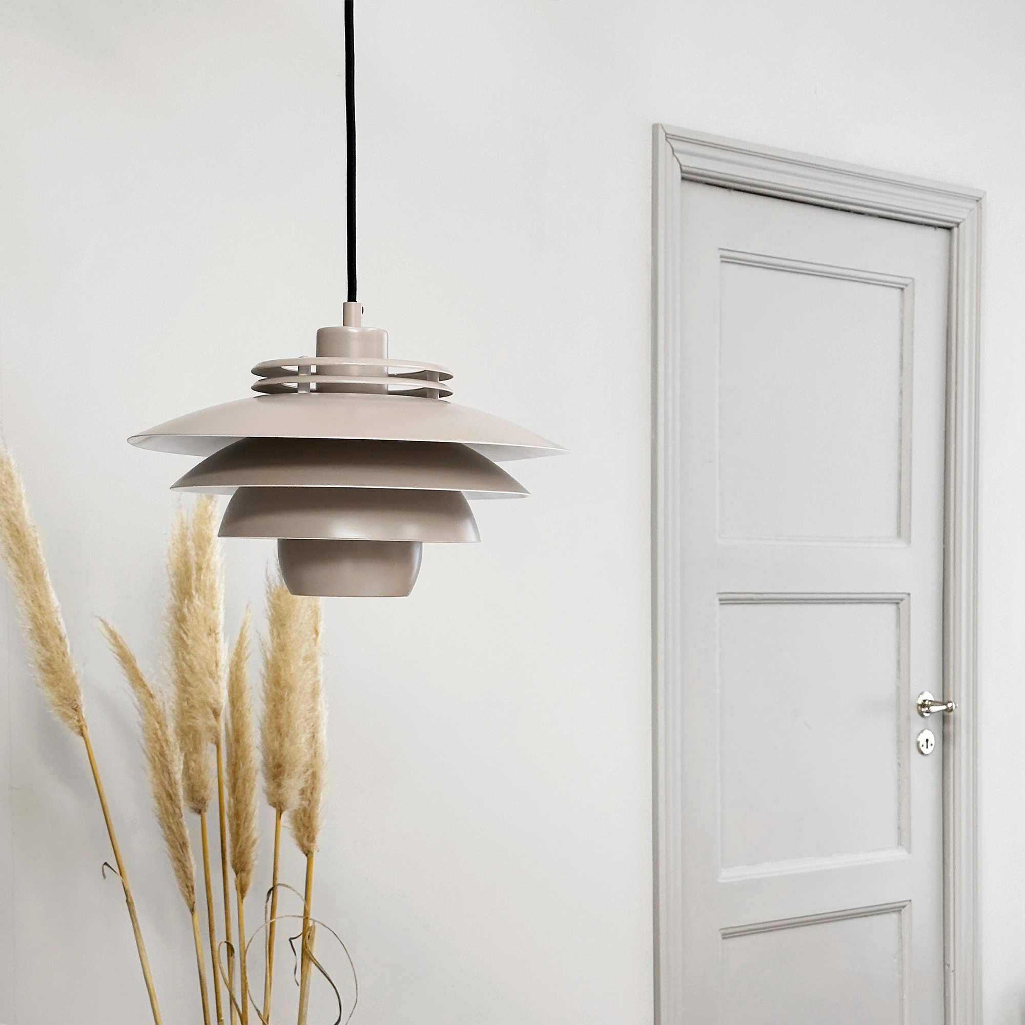 Taklampa Dyberg Larsen Ejka Mini Pendel