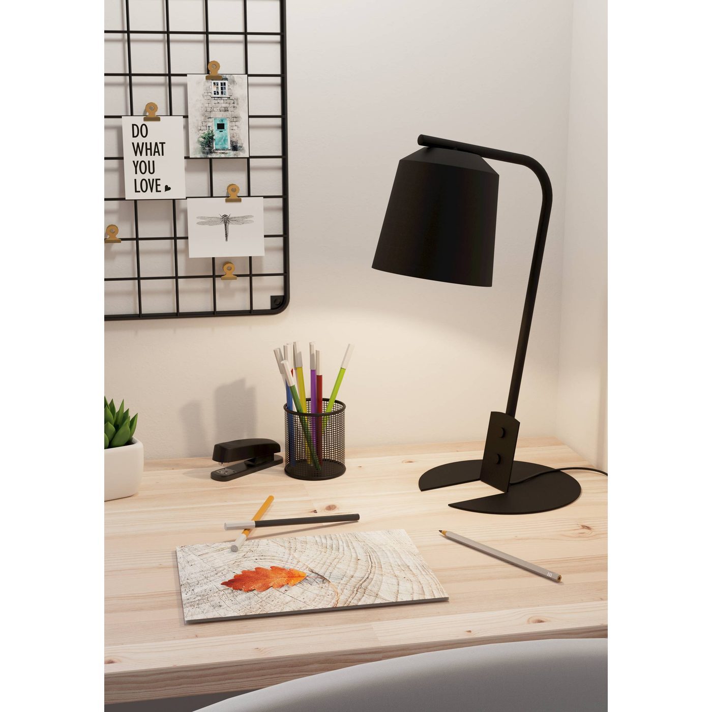 Bordslampa Eglo Oneda